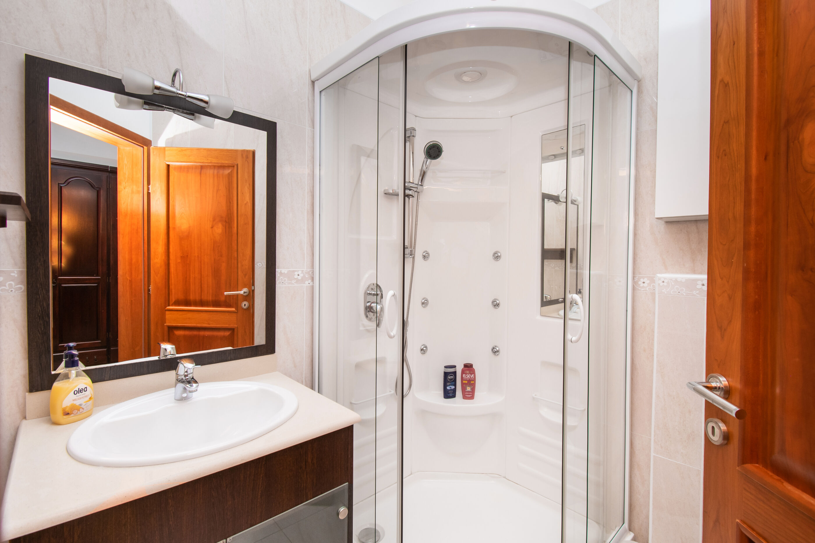 Apartment Villa Zlatna 96131-A1