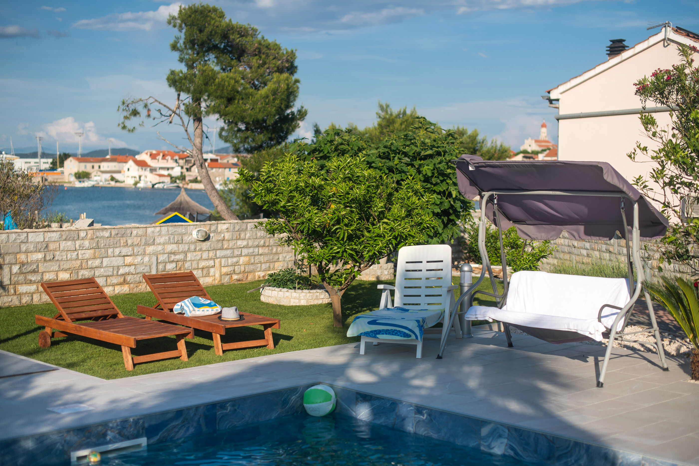 Apartment Villa Zlatna 96131-A1