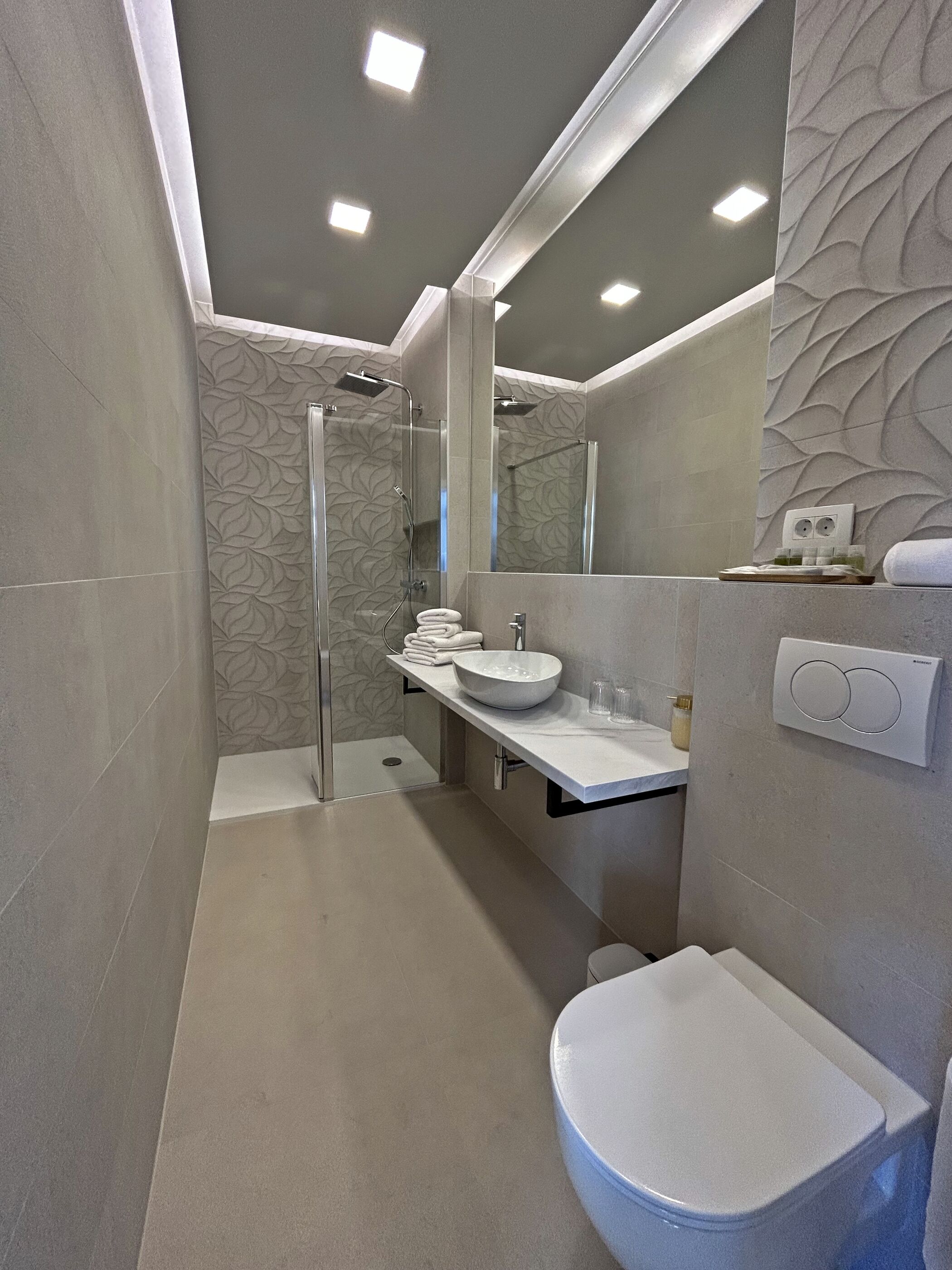 Rooms Little Rock Center 95312-S2