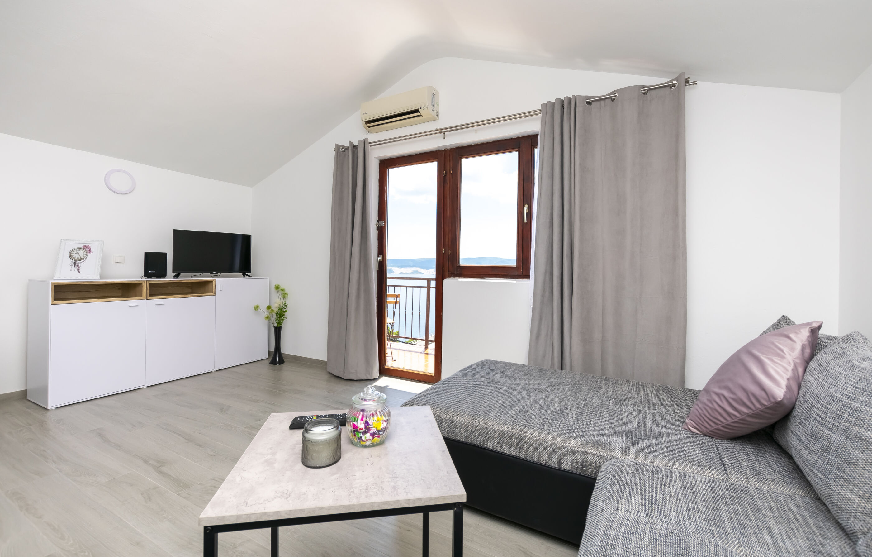 Apartments Stipe 29371-A6