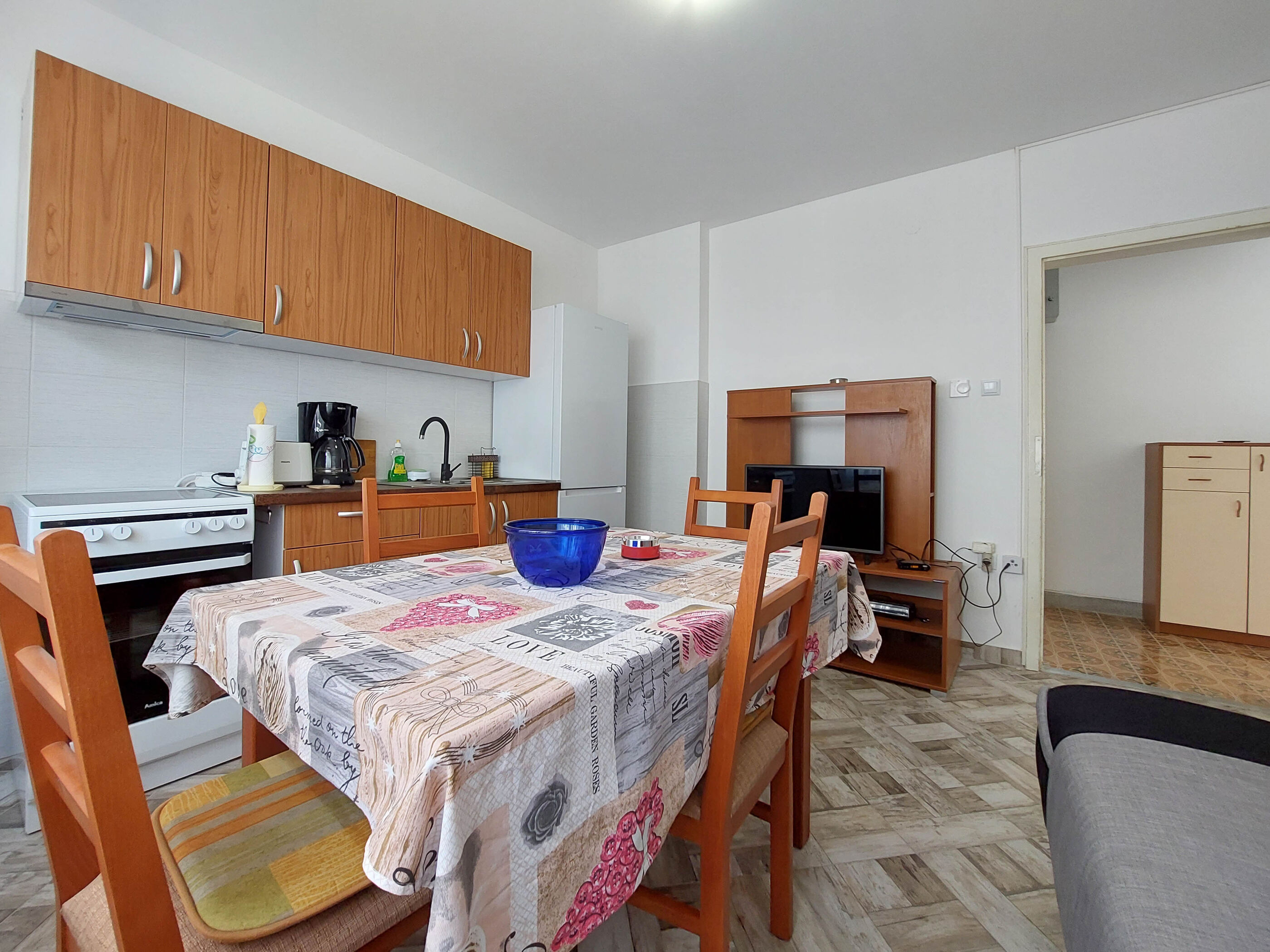 Apartment Viktor 96021-A1