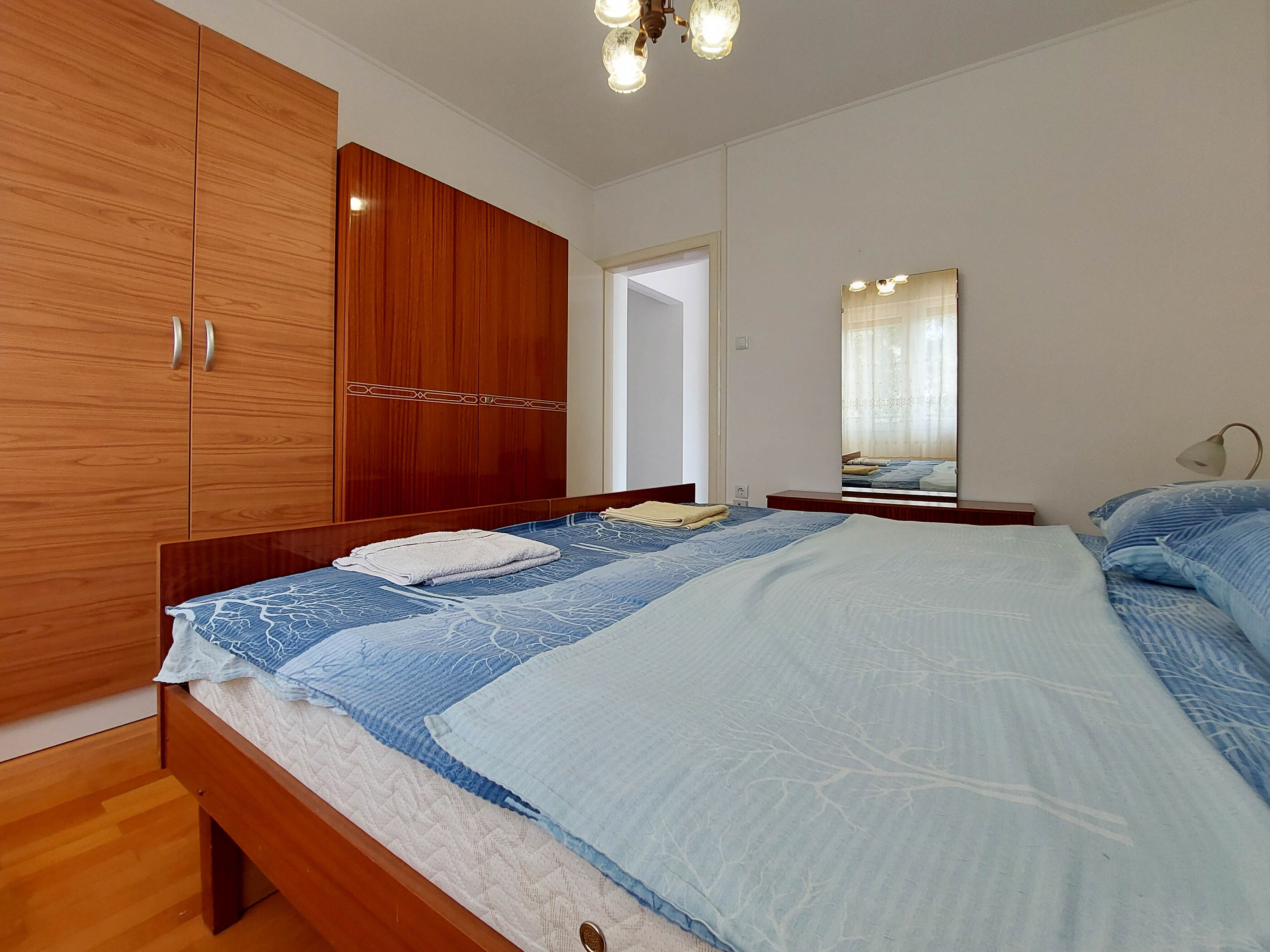 Apartment Viktor 96021-A1