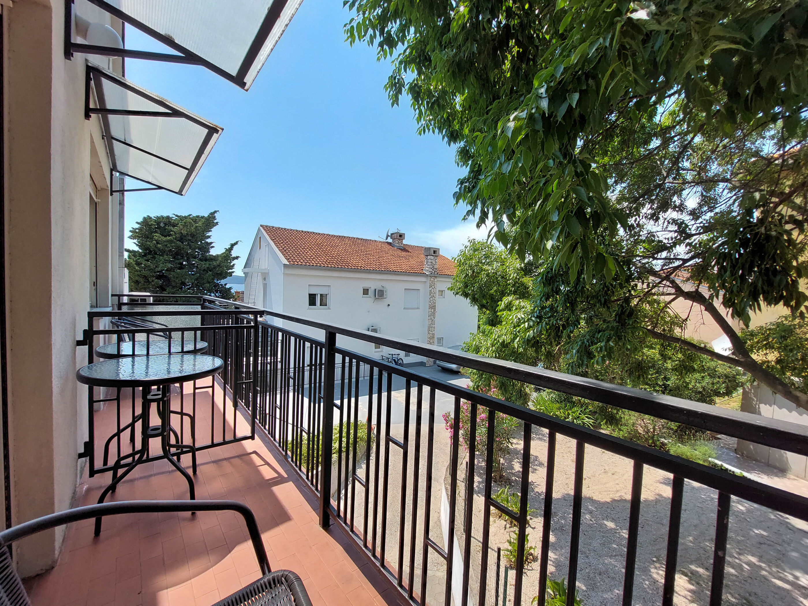 Apartment Viktor 96021-A1