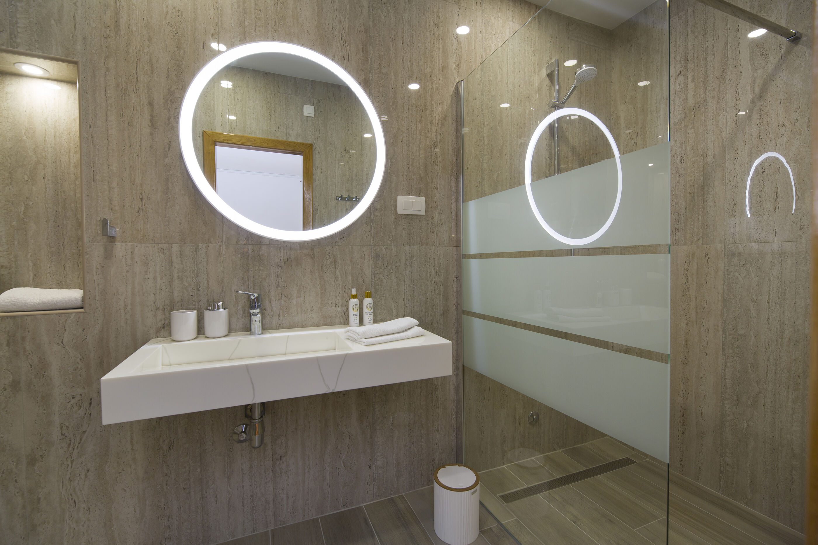 Apartments Marija 50961-A2
