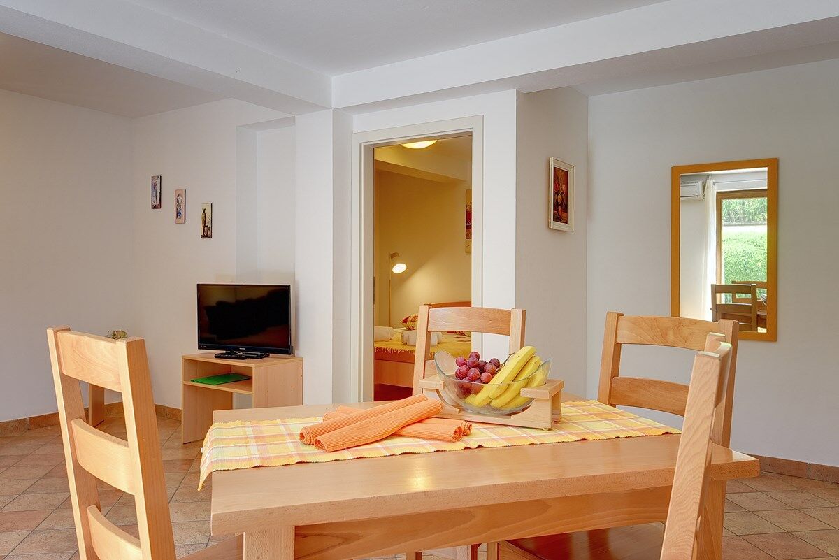 Apartment House Vinkuran 74271-A3