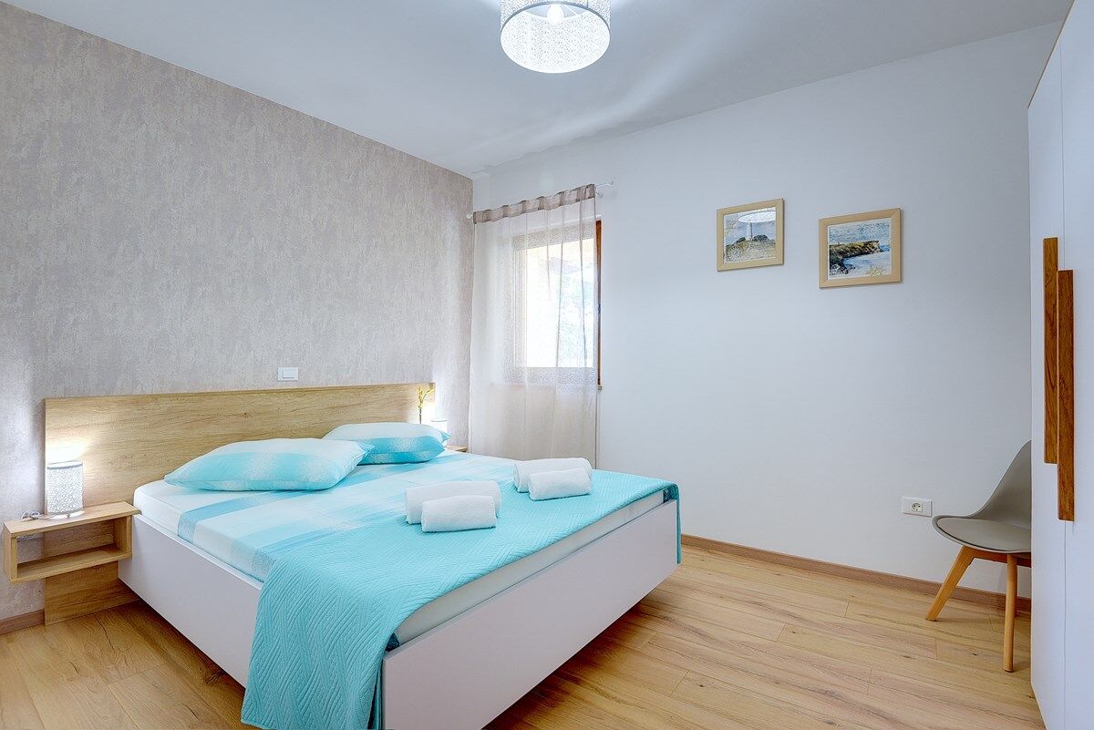 Apartment House Vinkuran 74271-A3