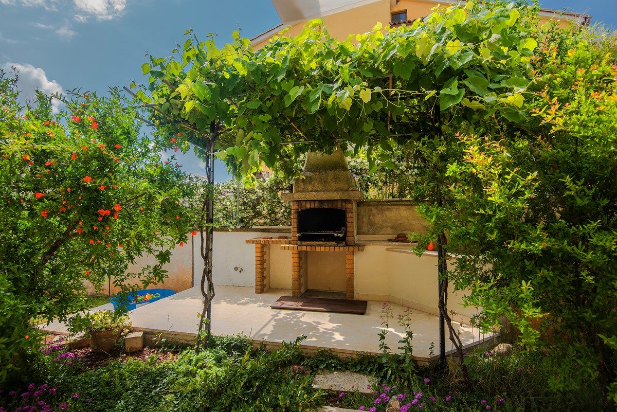 Apartment House Vinkuran 74271-A3