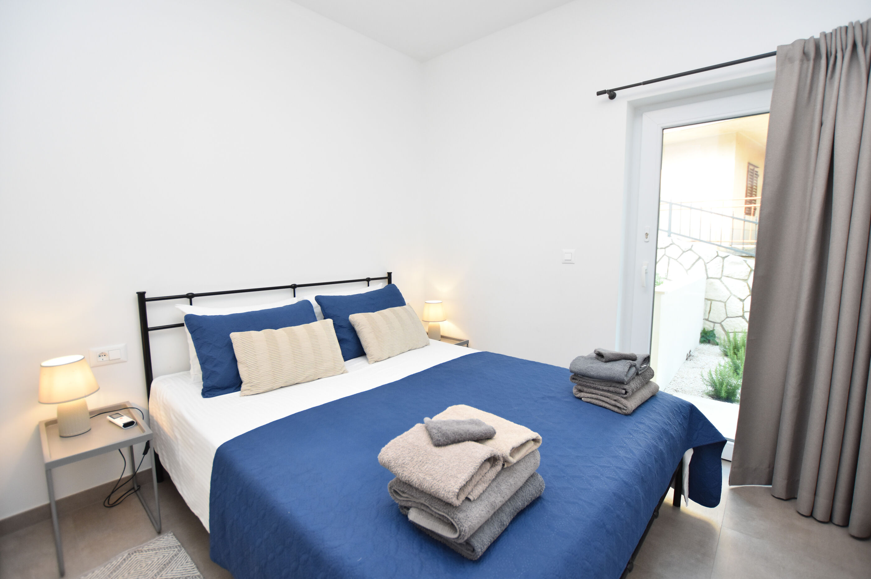 Apartments Zorica 41006-A3