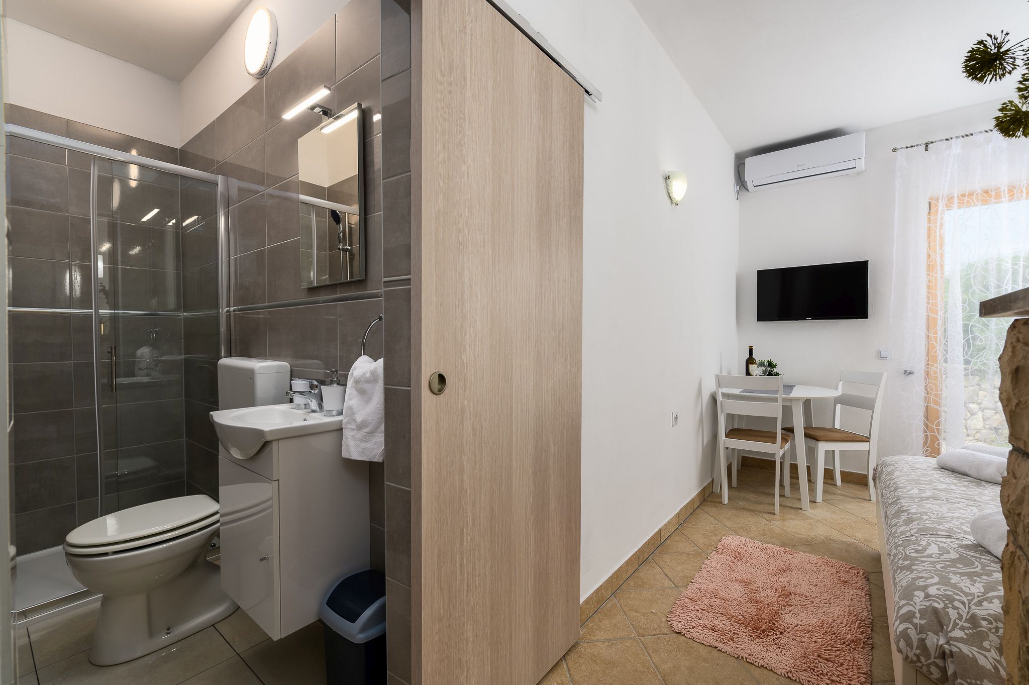 Apartments Wellness 75751-A9