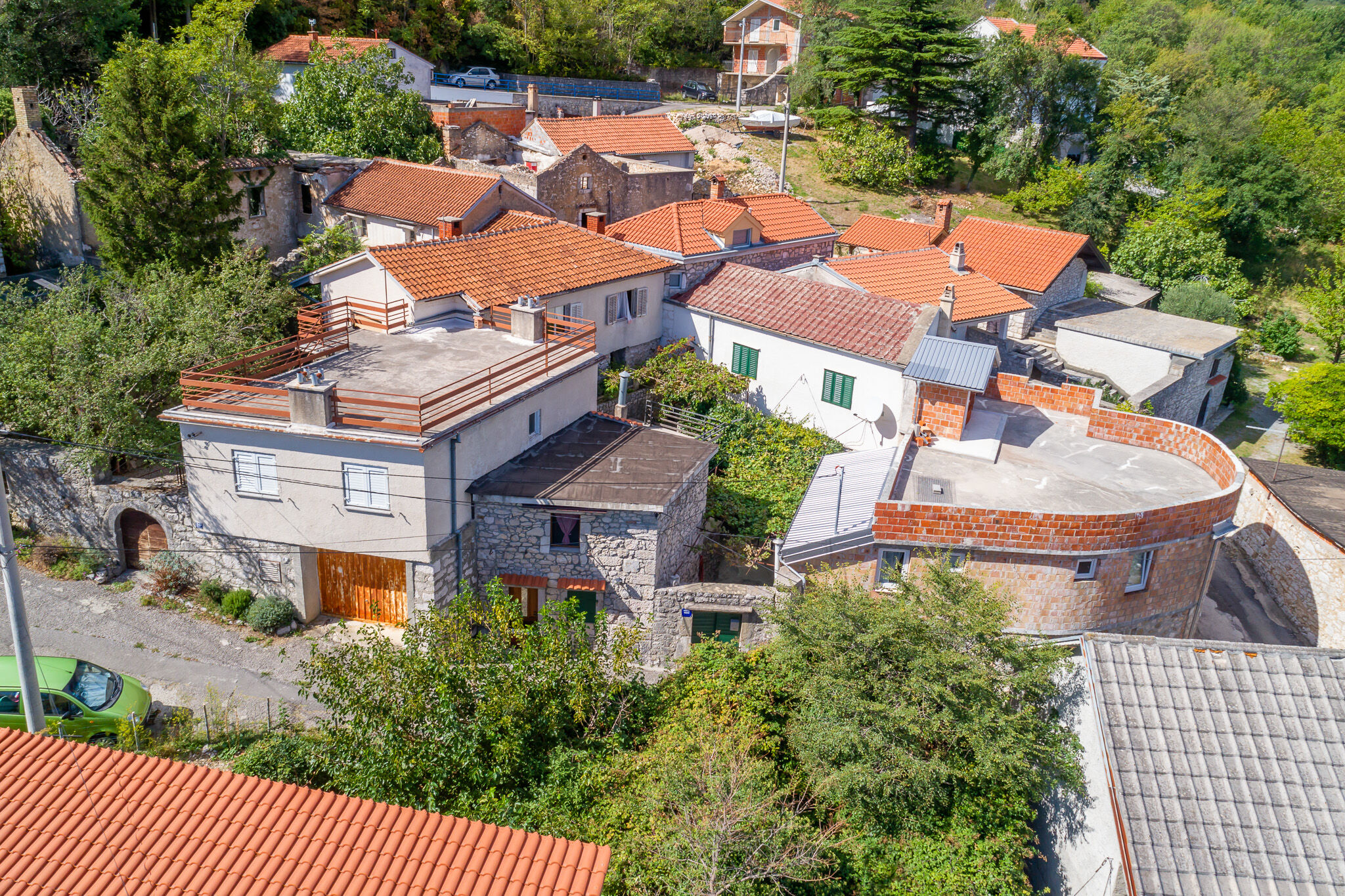 House Seka 96121-K1