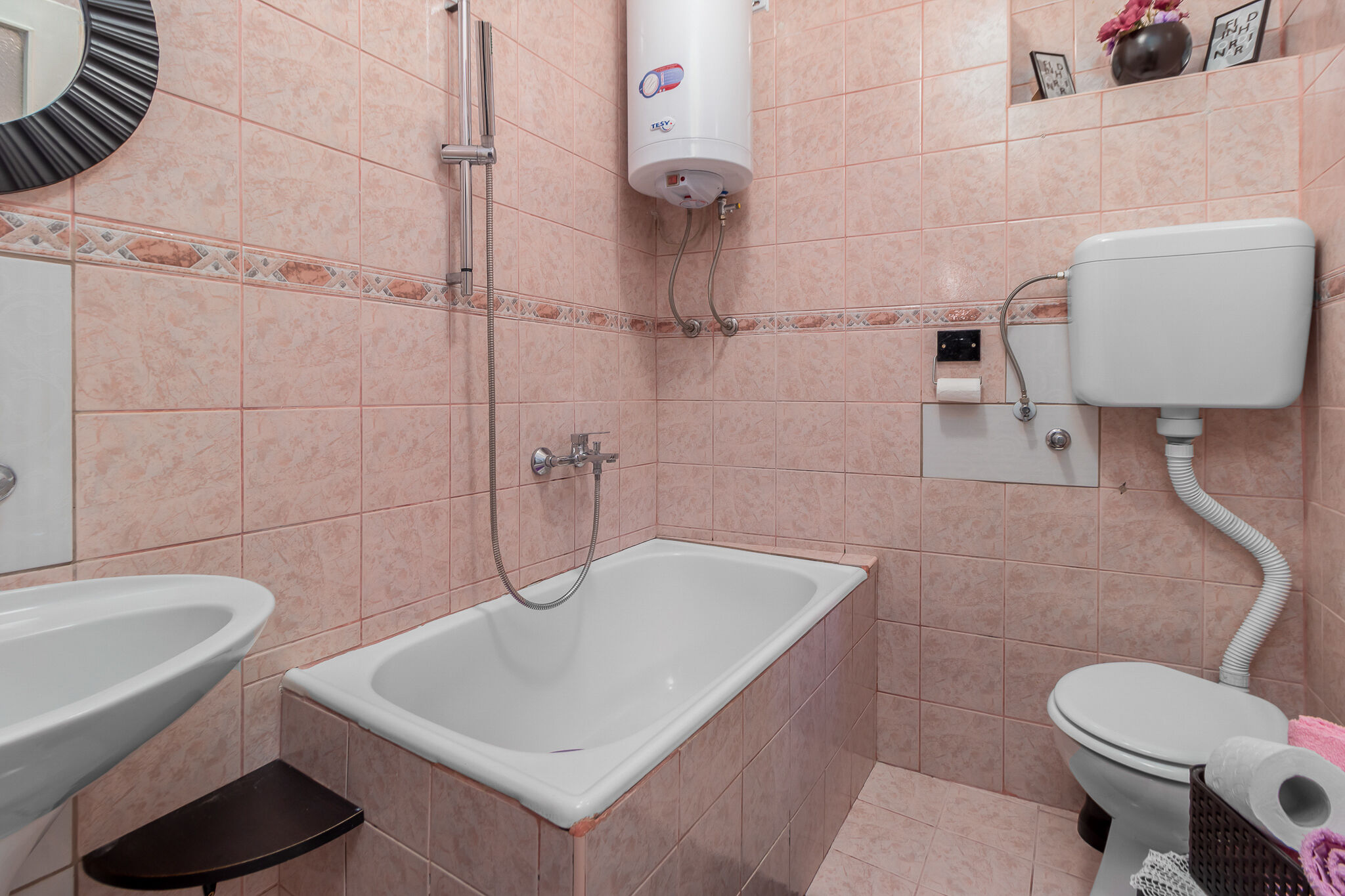 House Seka 96121-K1