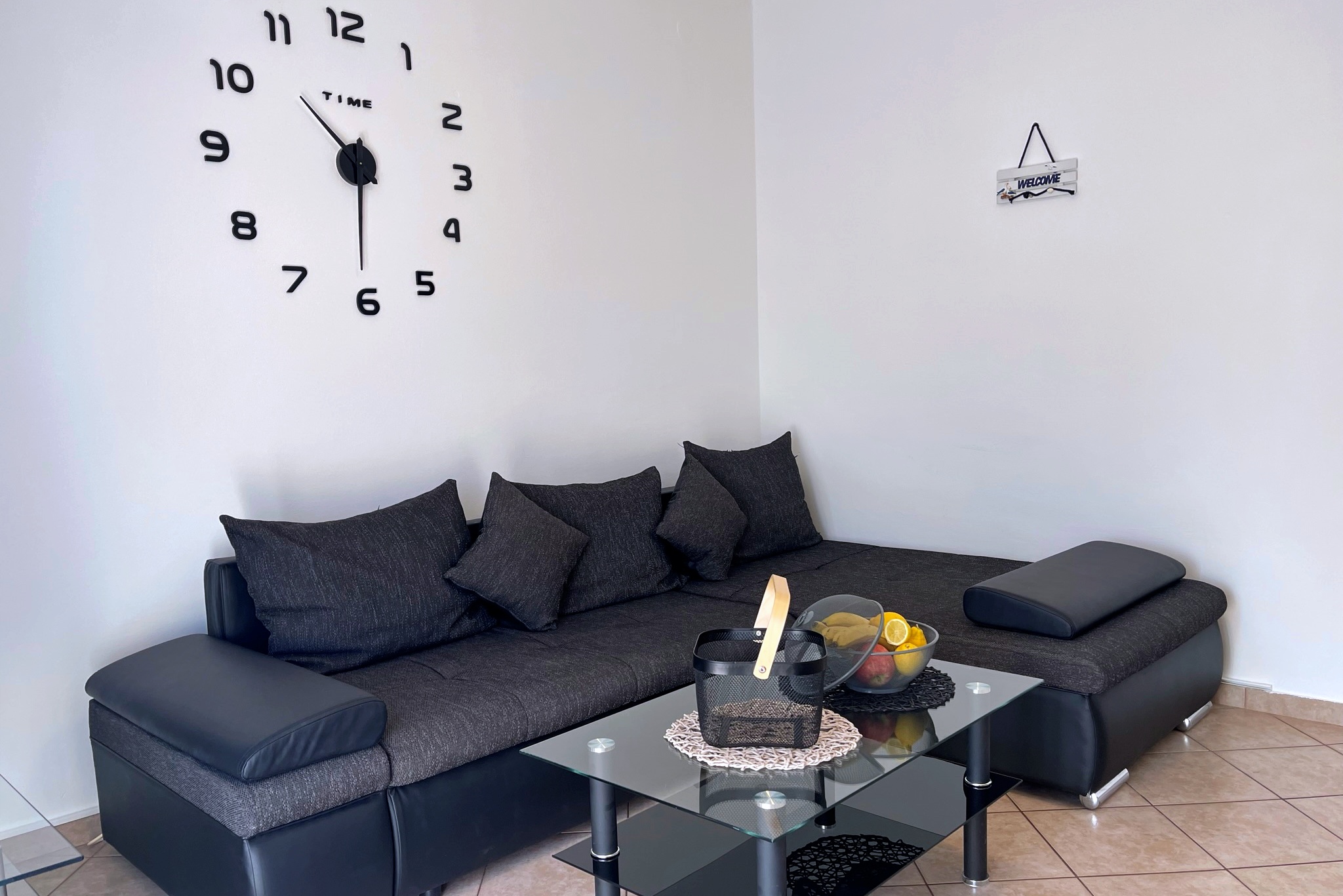 Apartments Top 69731-A1