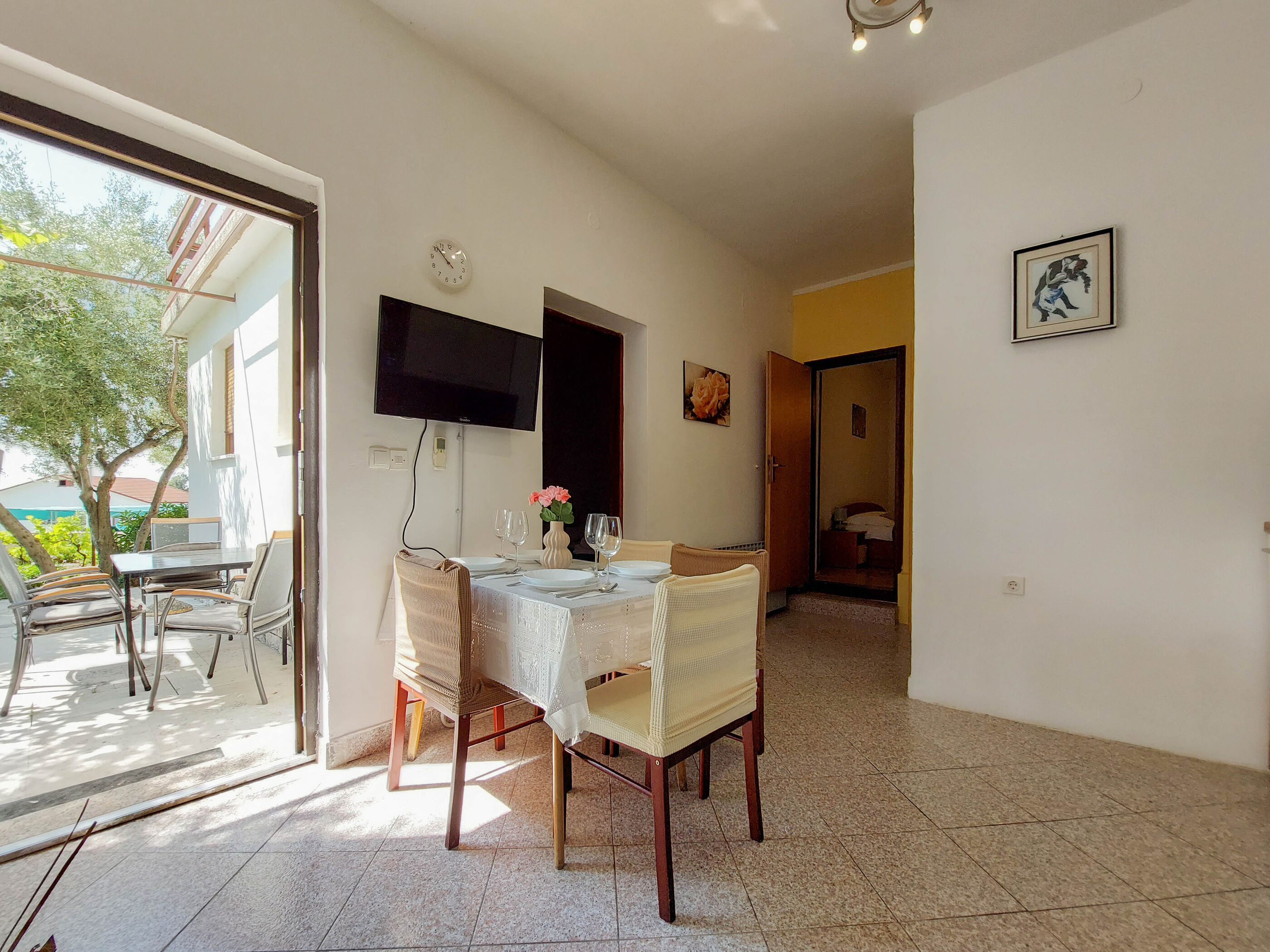 Apartments Ivanka 68461-A2