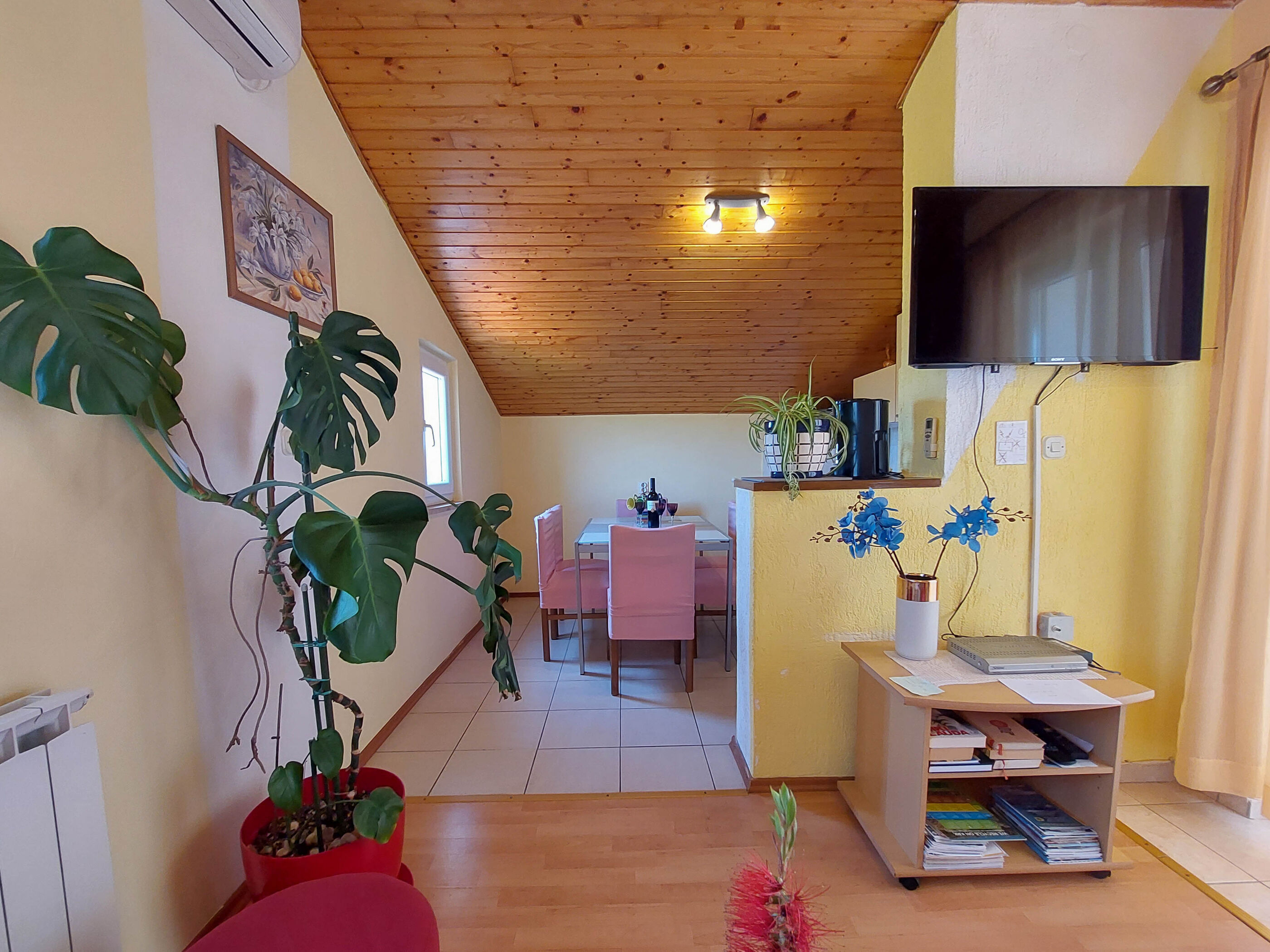 Apartments Marica 68491-A2
