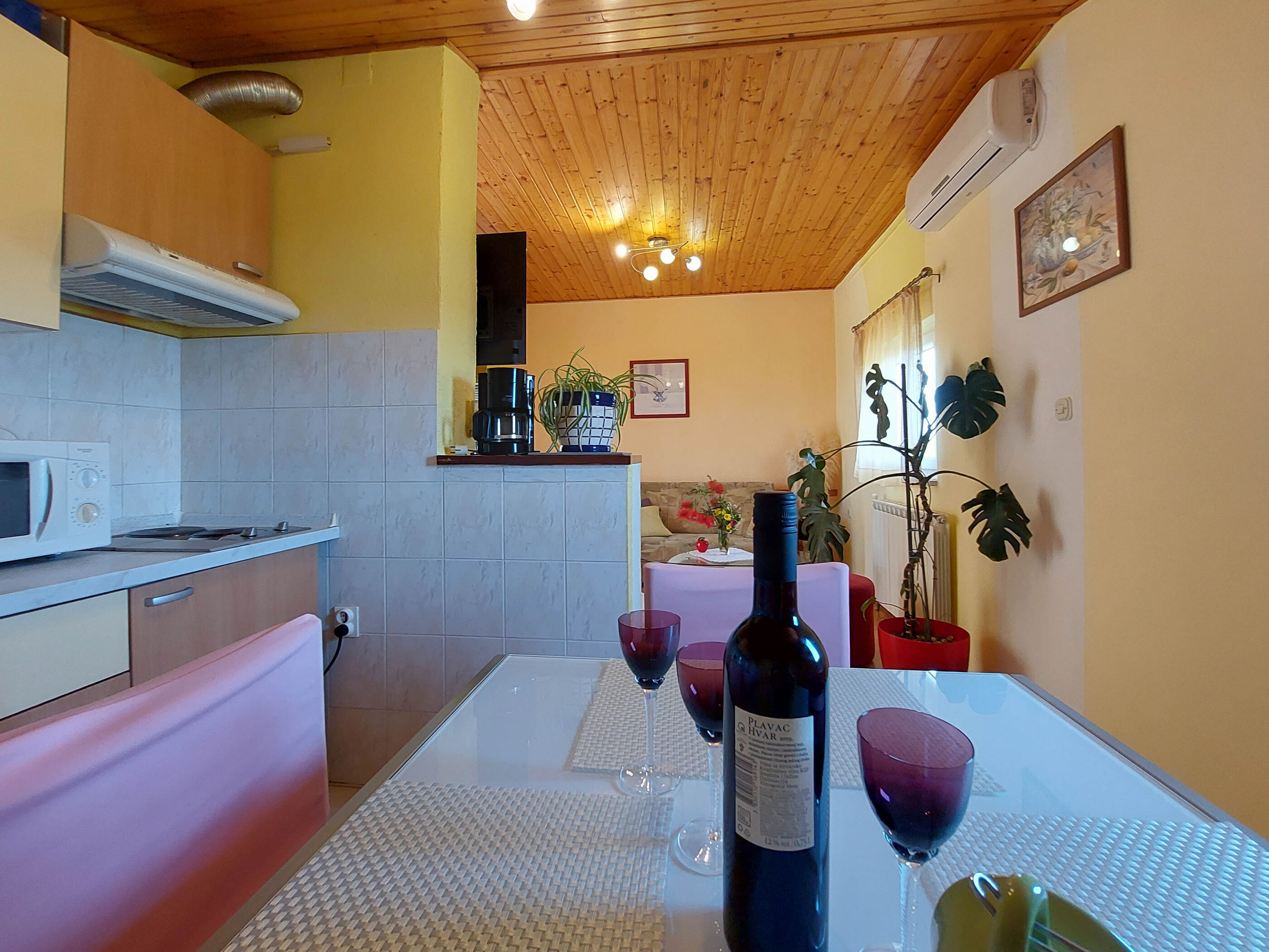 Apartments Marica 68491-A2