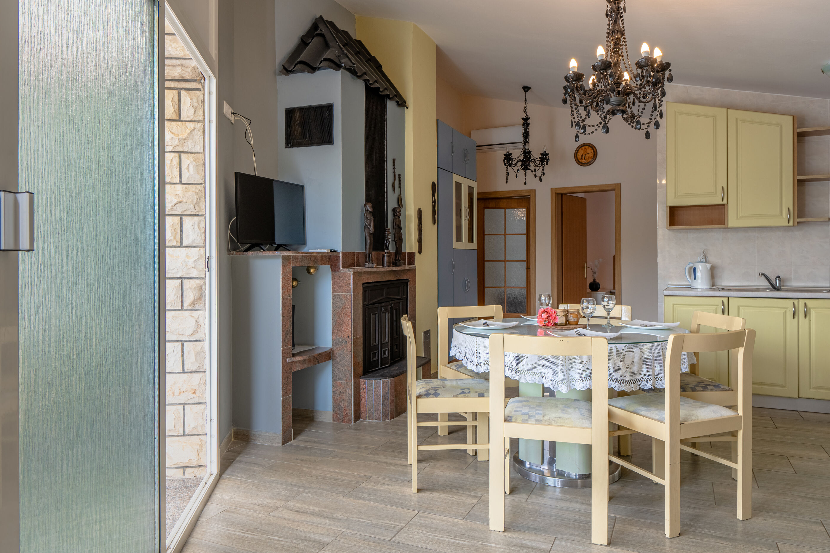 Villa Lulic 95856-A1