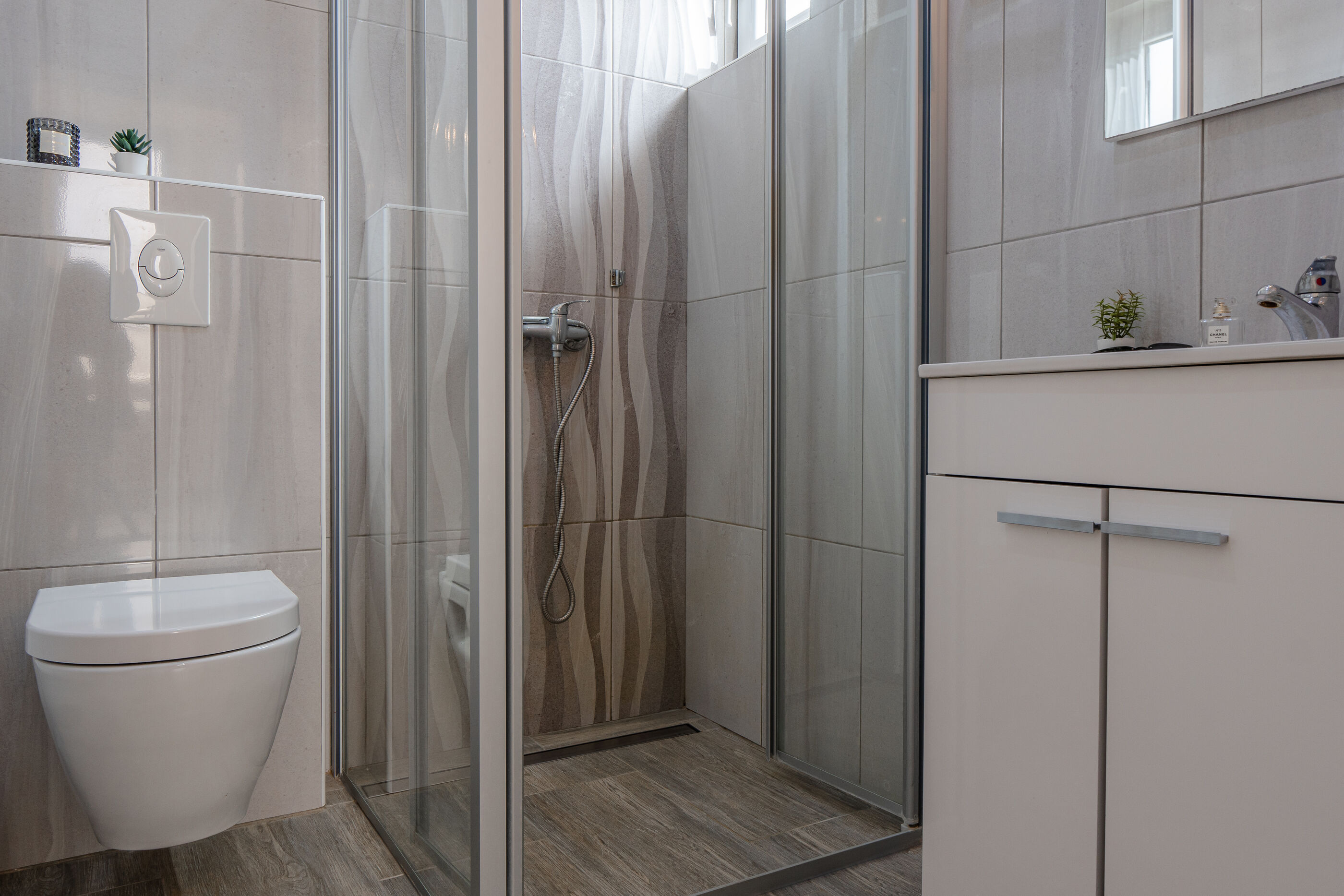 Villa Lulic 95856-A1