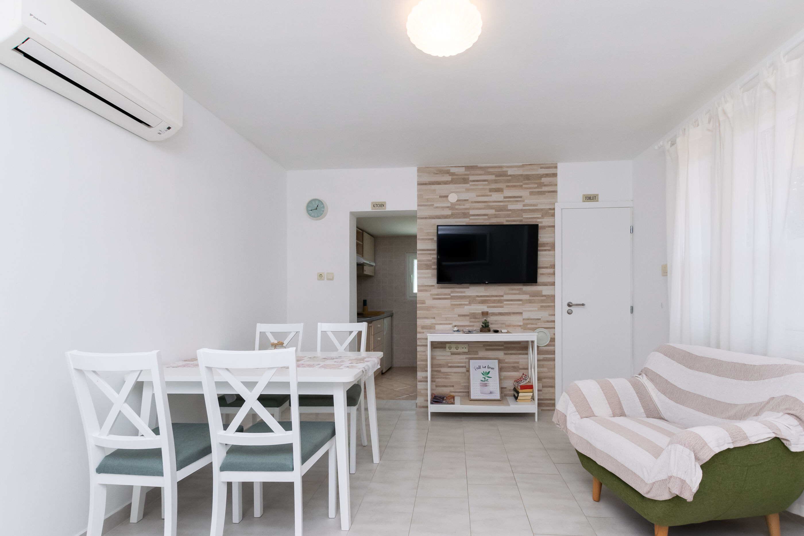 House Zeljko 94671-K1