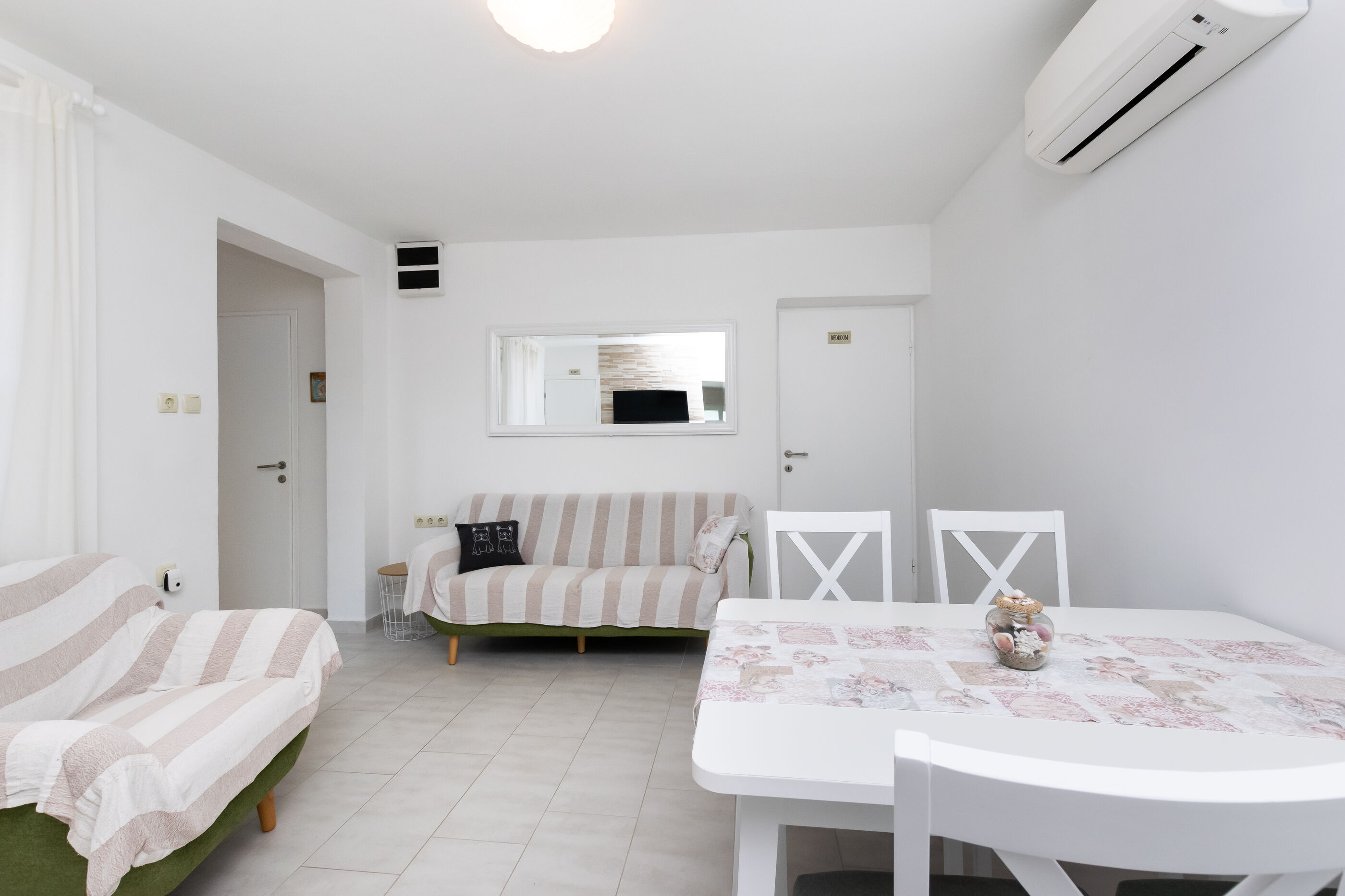 House Zeljko 94671-K1