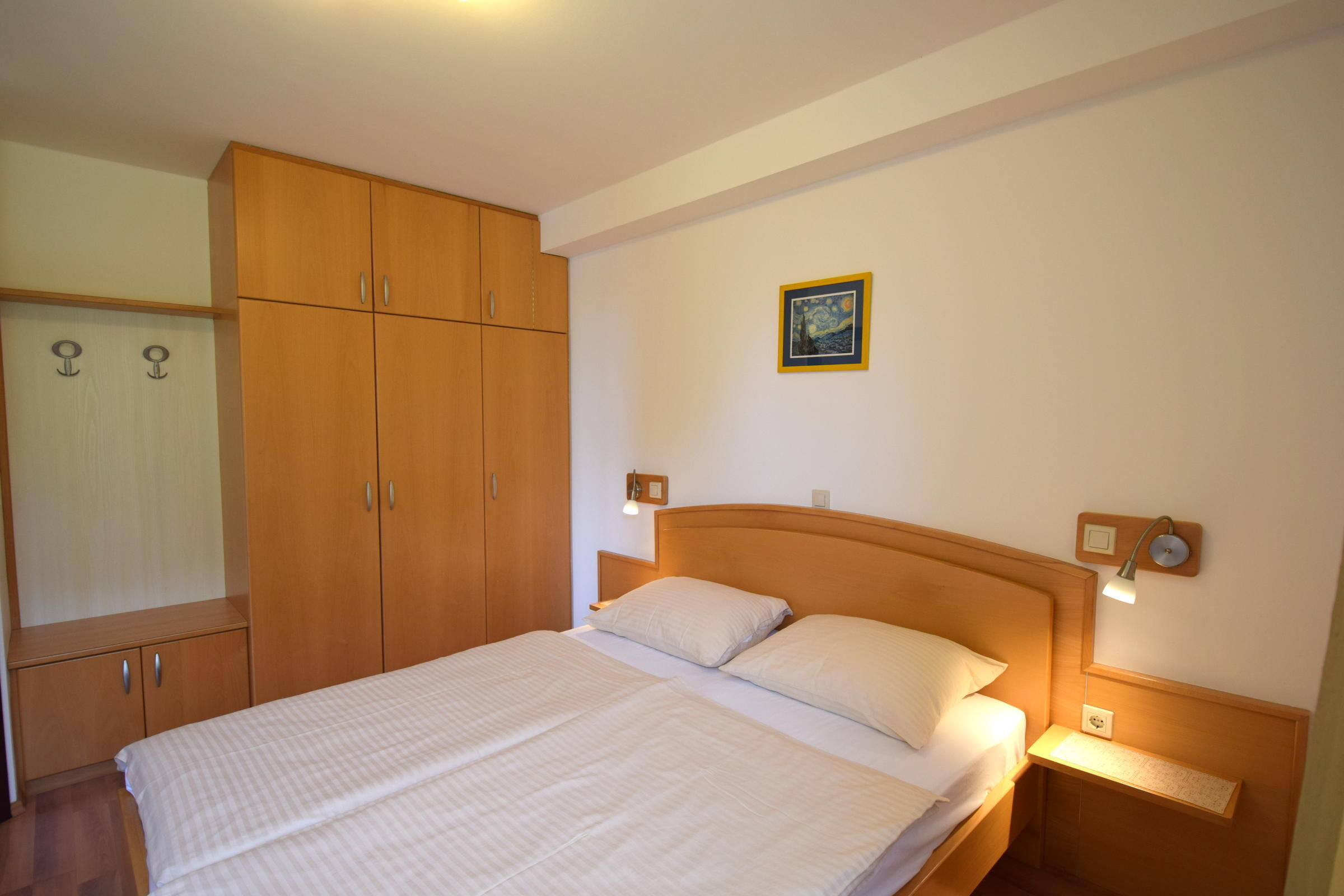 Apartments Rtic 62251-A2