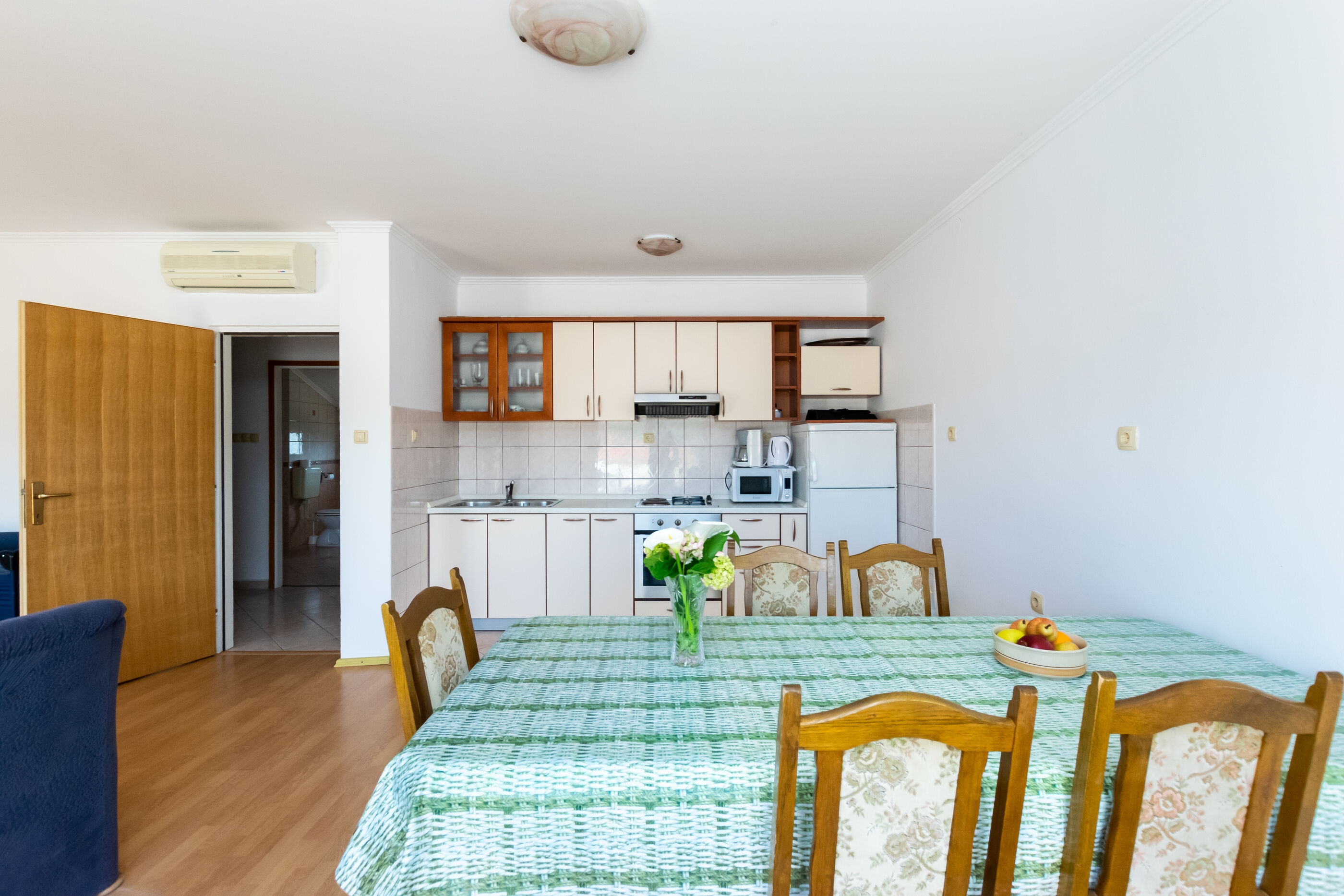 Apartments Apartmani Ivan i Marija 87450-A1