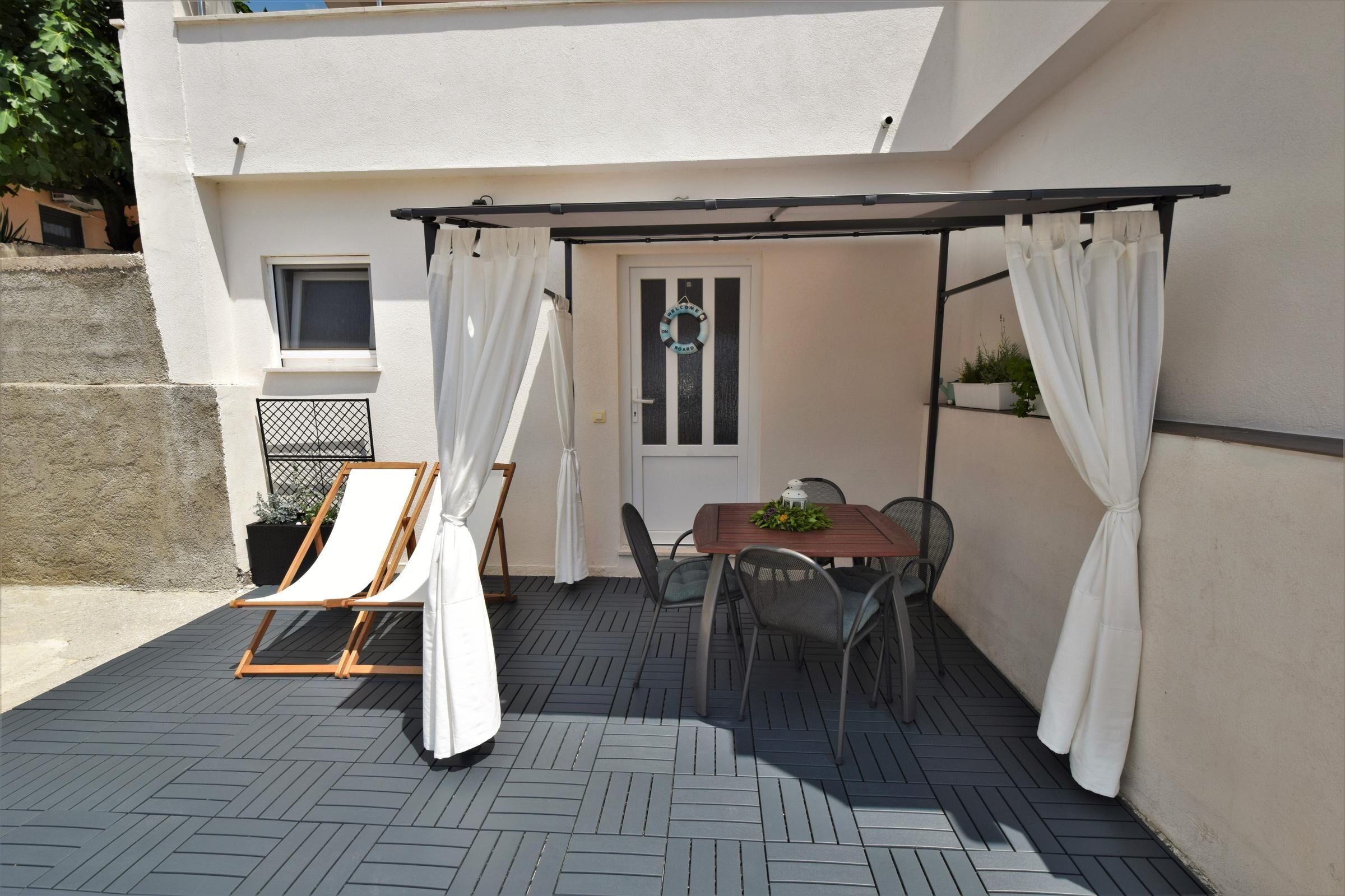 Apartments Wave 62253-A1