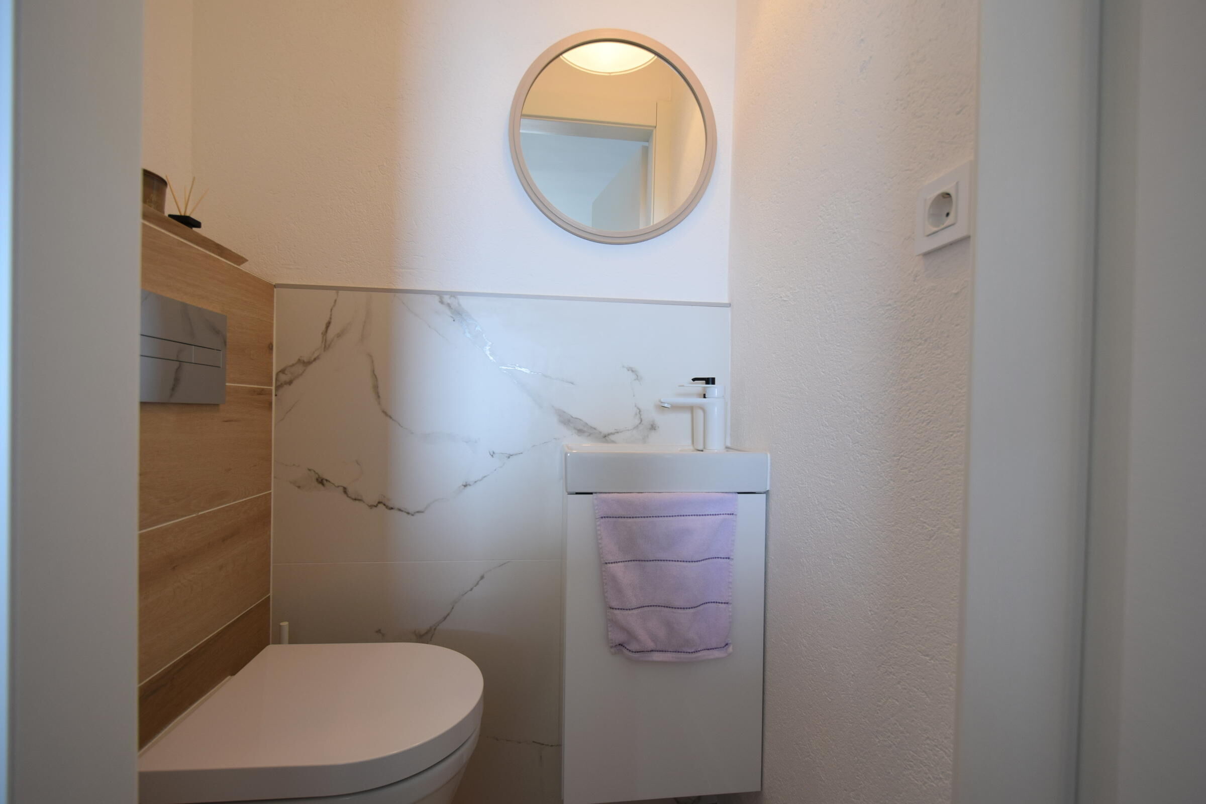 Apartments Wave 62253-A2