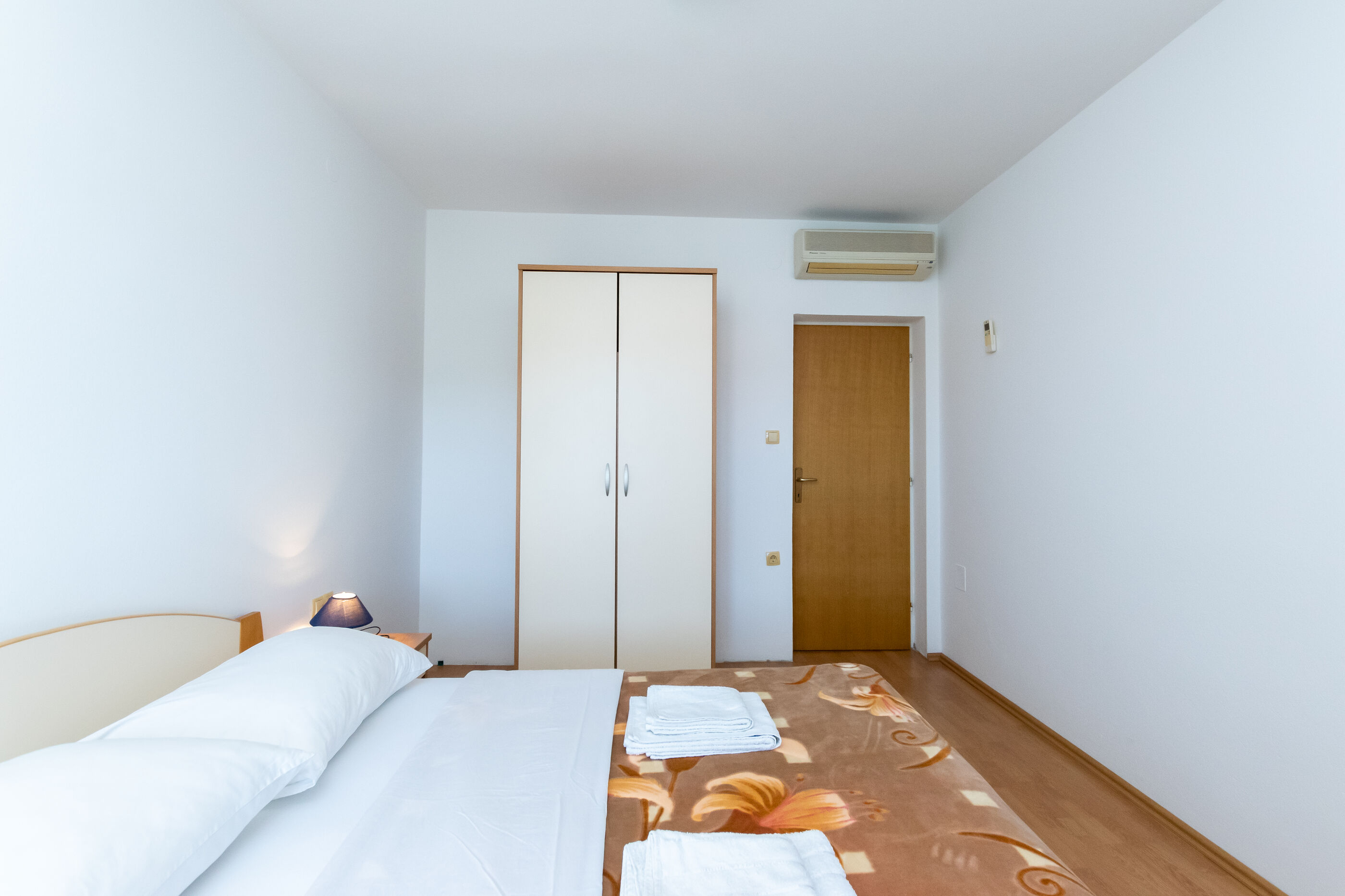 Apartments Apartmani Ivan i Marija 87450-A4