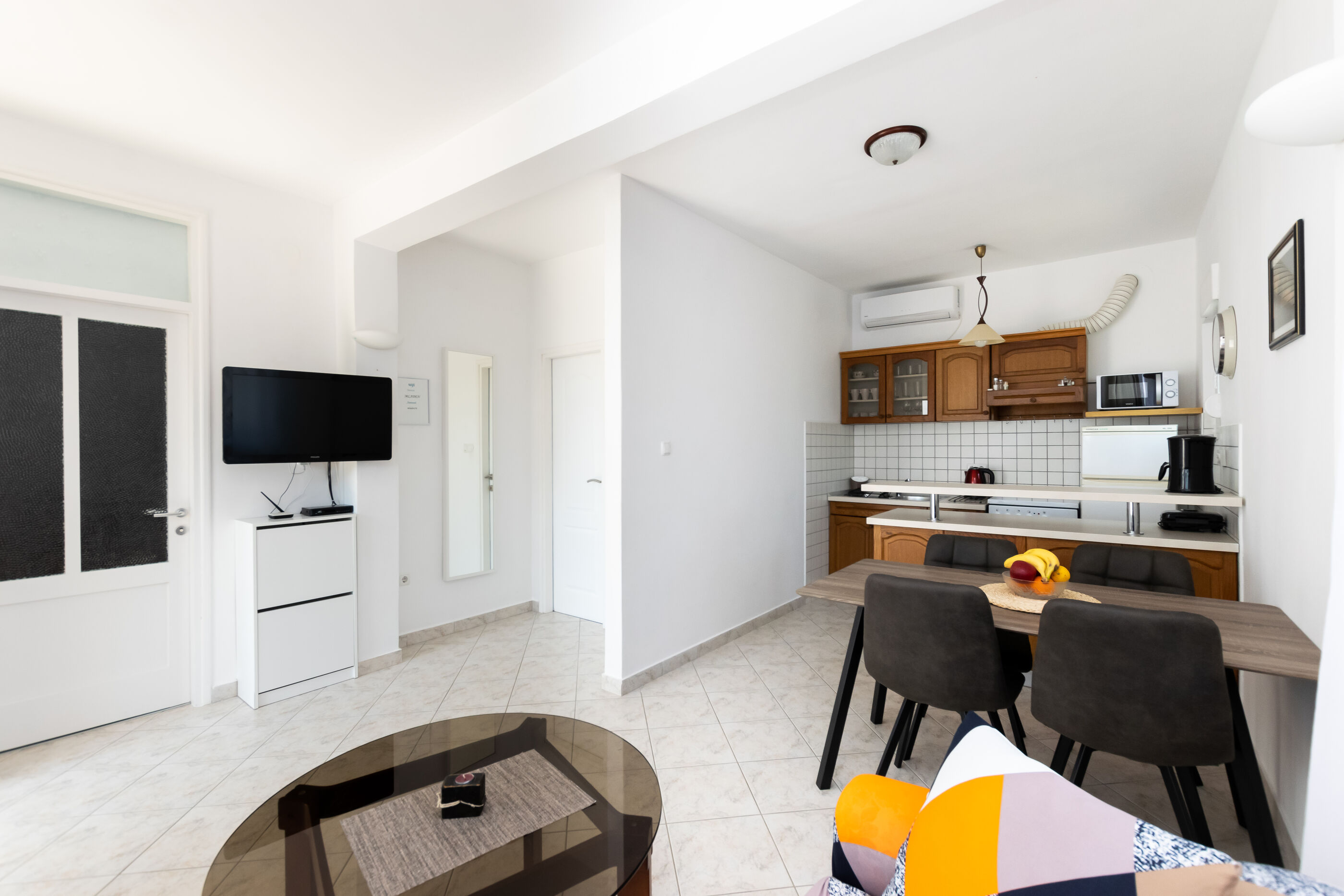 Apartments Angel 83531-A2