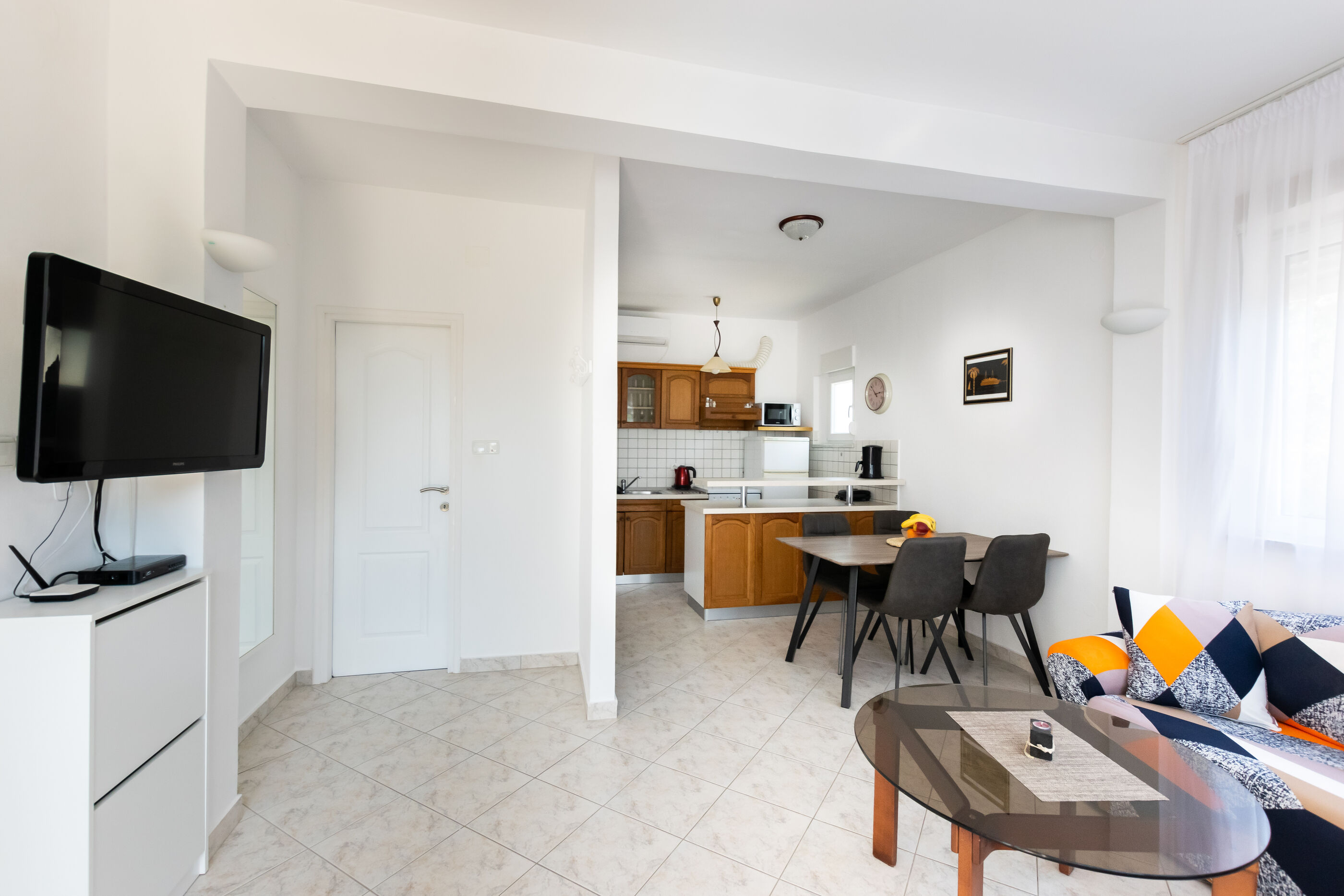 Apartments Angel 83531-A2