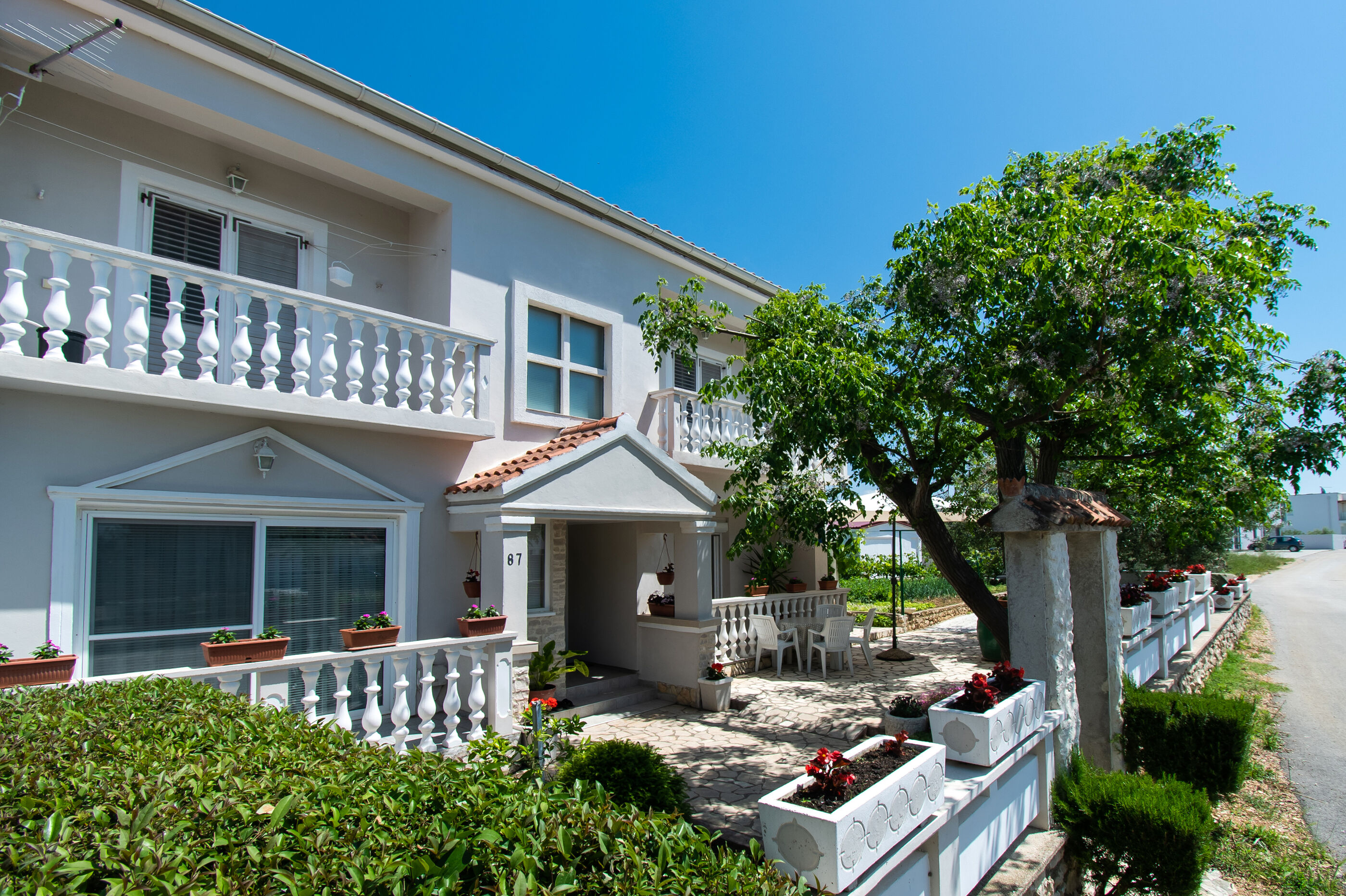 Apartment Ivan Vrsi 54731-A1