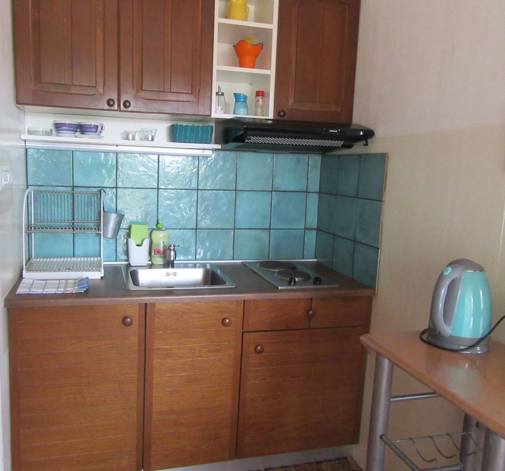Apartments Mala kuća kraj mora 96141-A1
