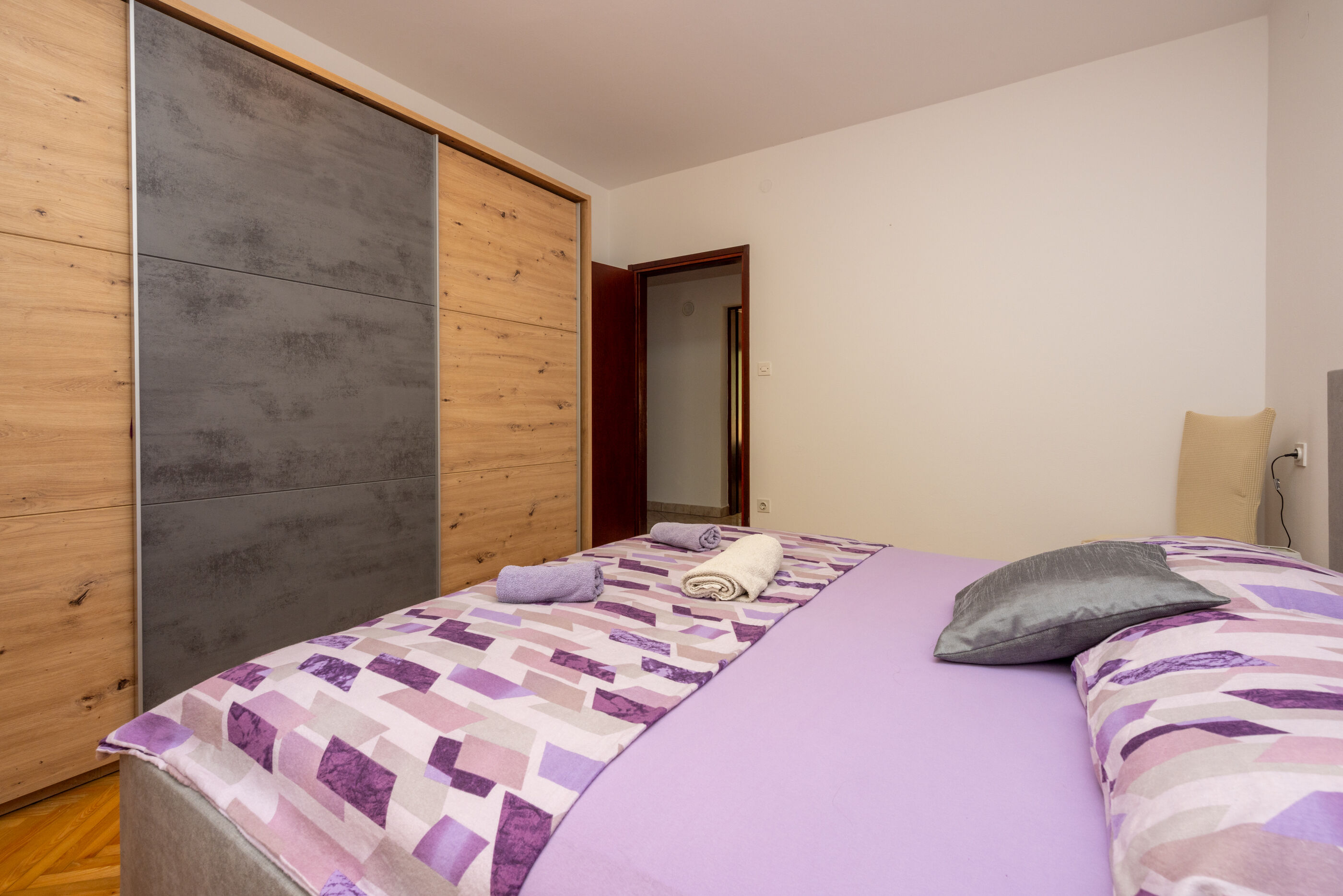 Apartments LILIN 62705-A1