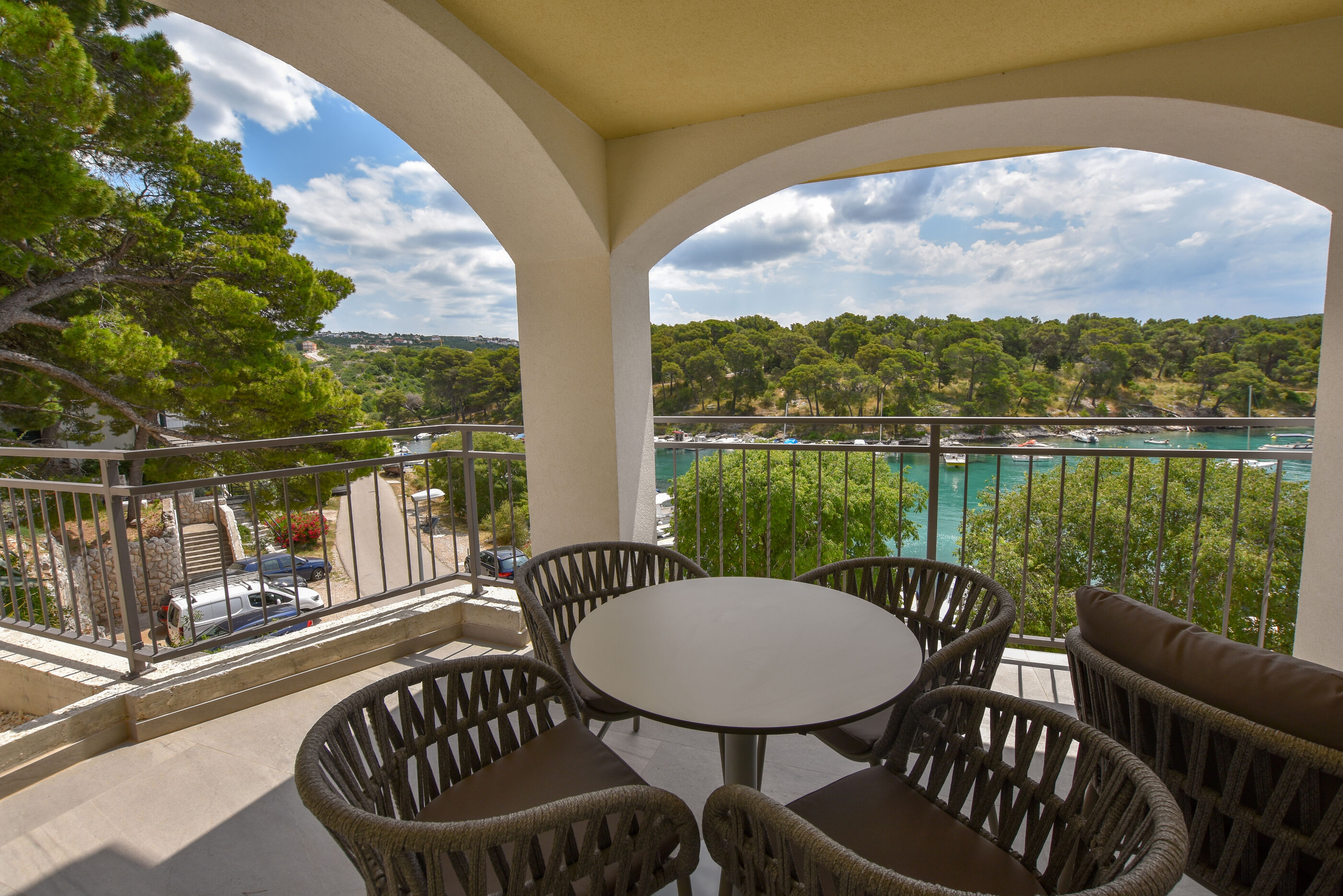 Apartments Zorica 41006-A1