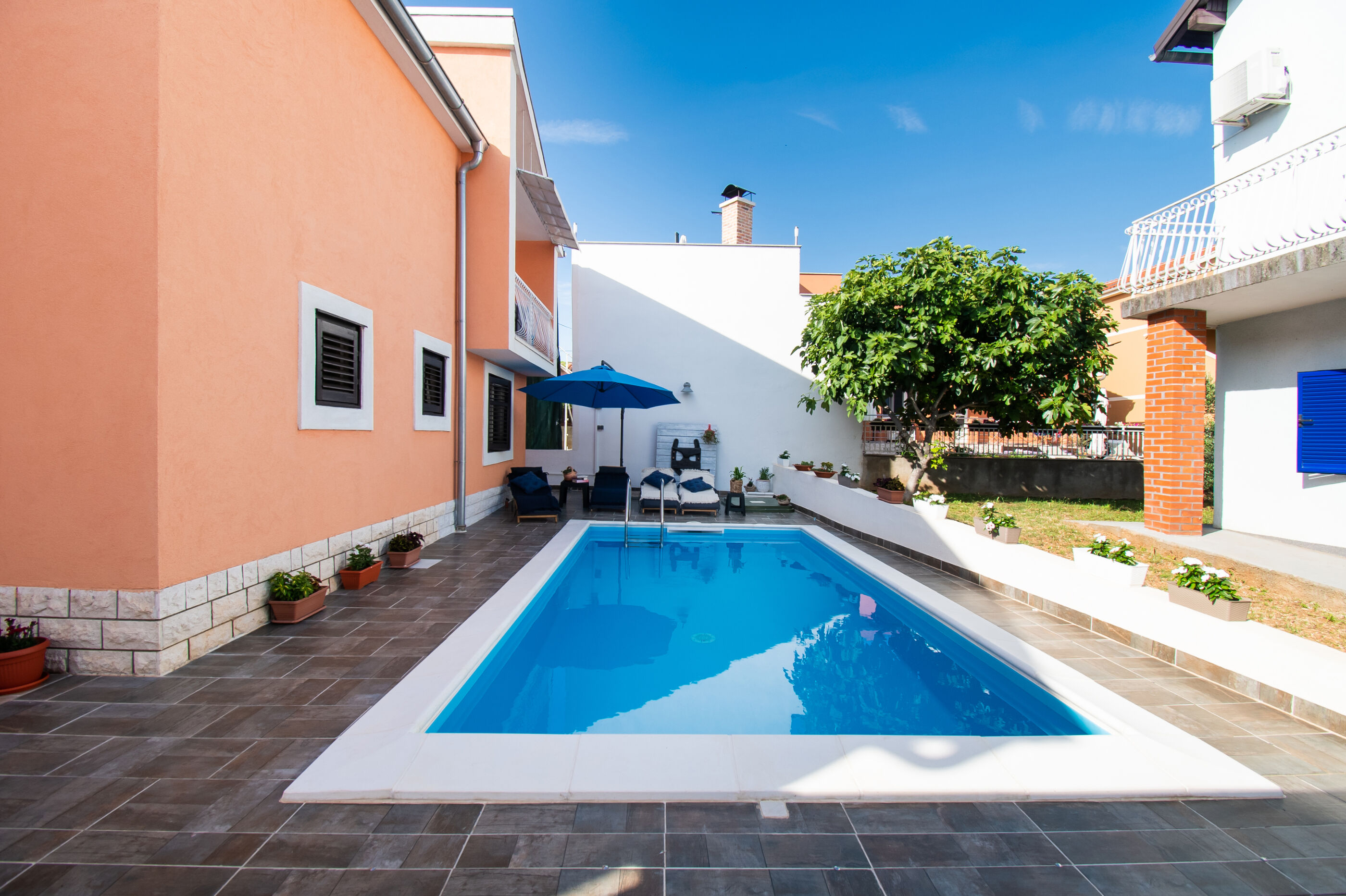 Apartments and Room Agiss with pool 83371-A2