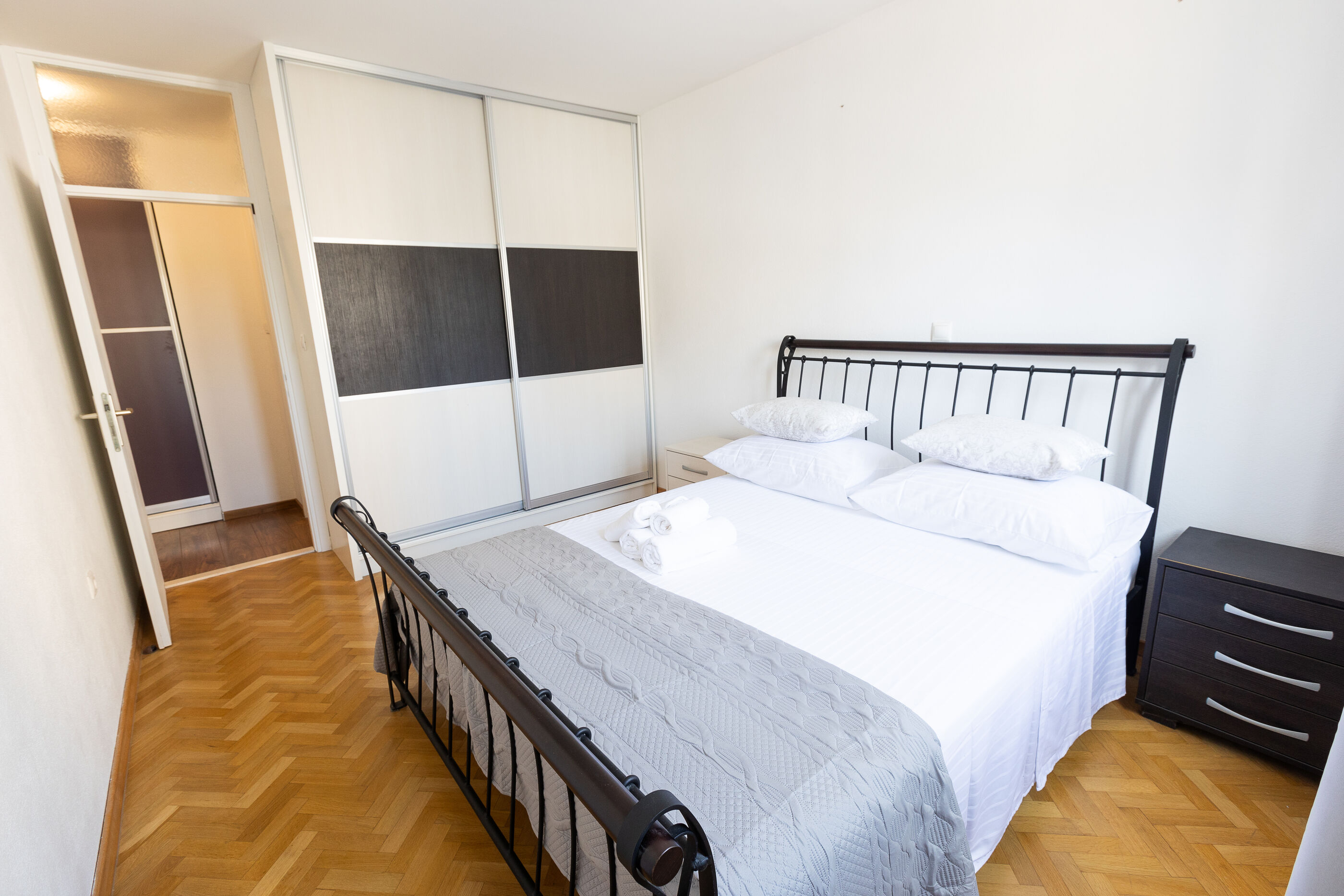 Apartment Srecko 94991-A1