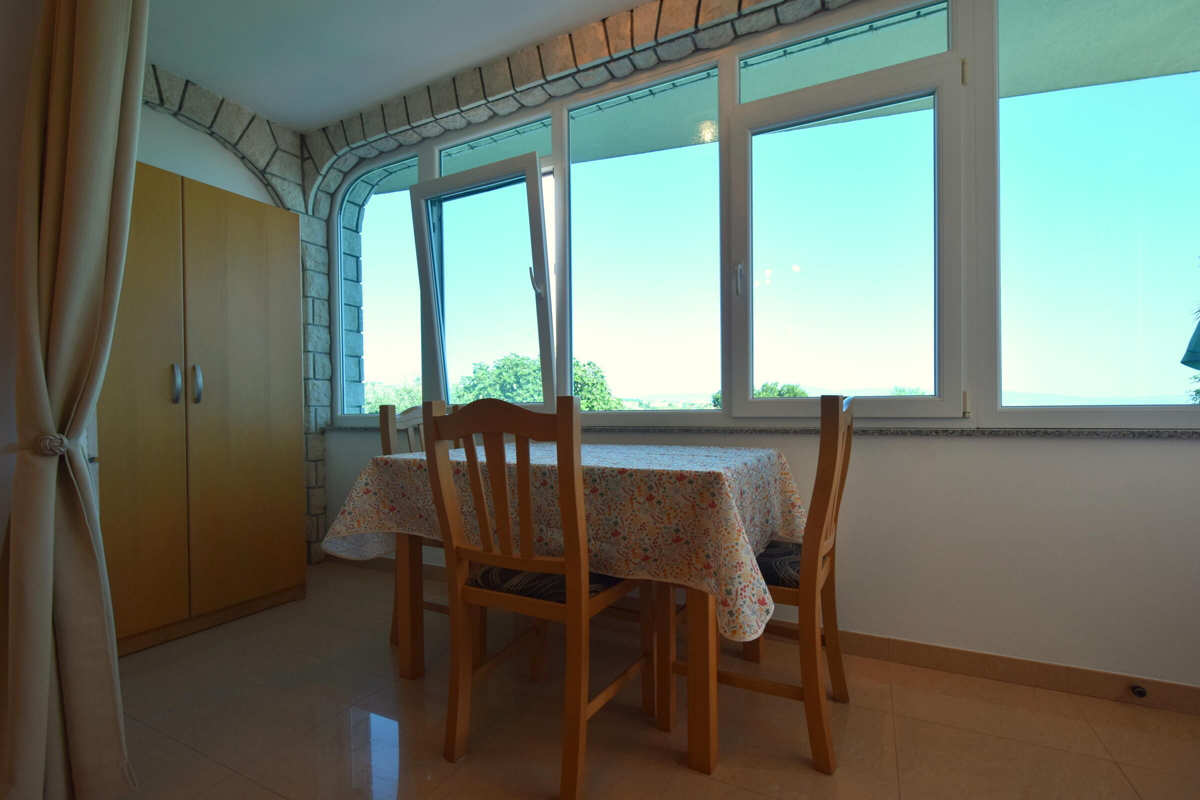 Apartments Rtic 62251-A1
