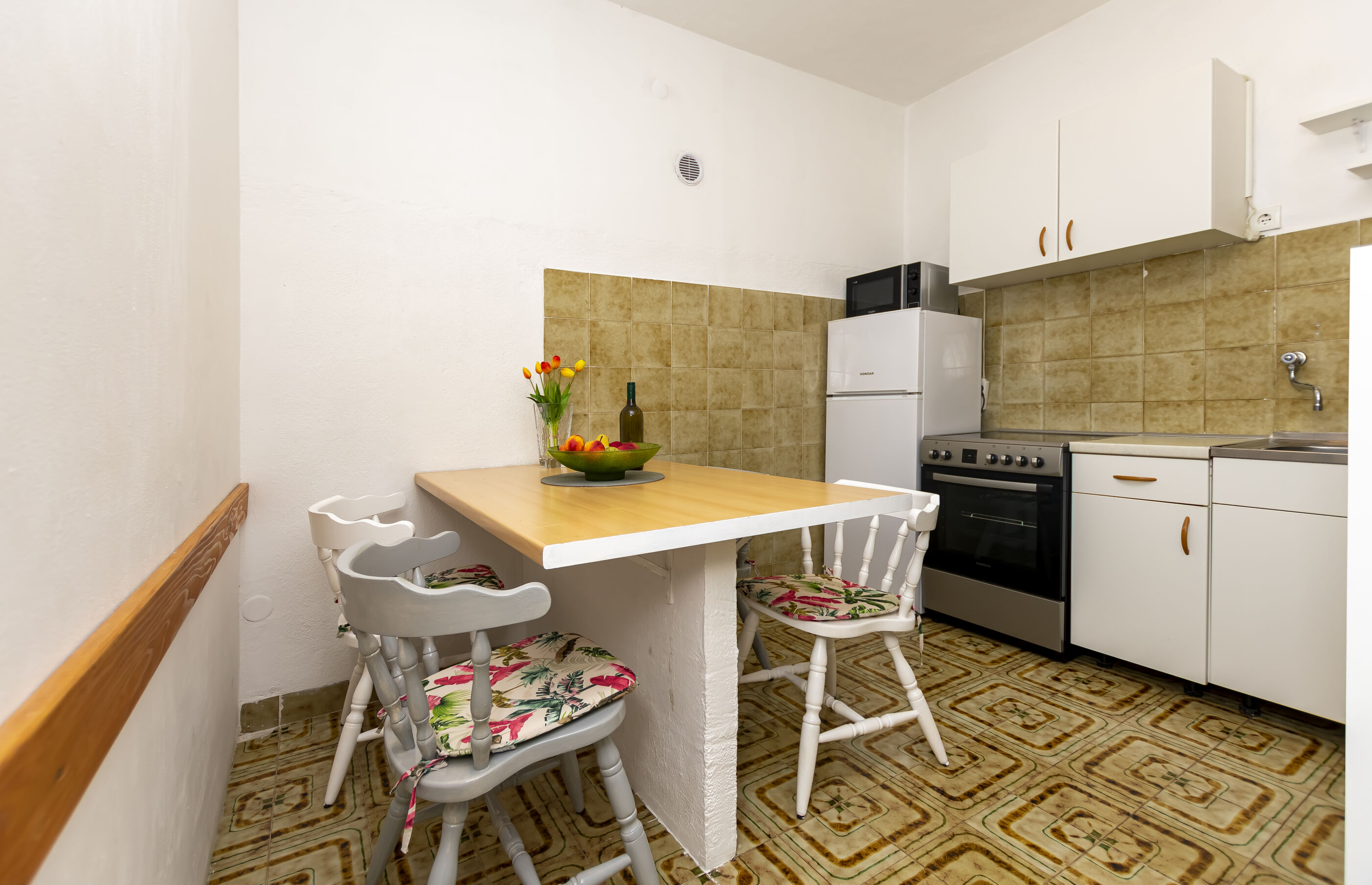 Apartments Nikola 95731-A1