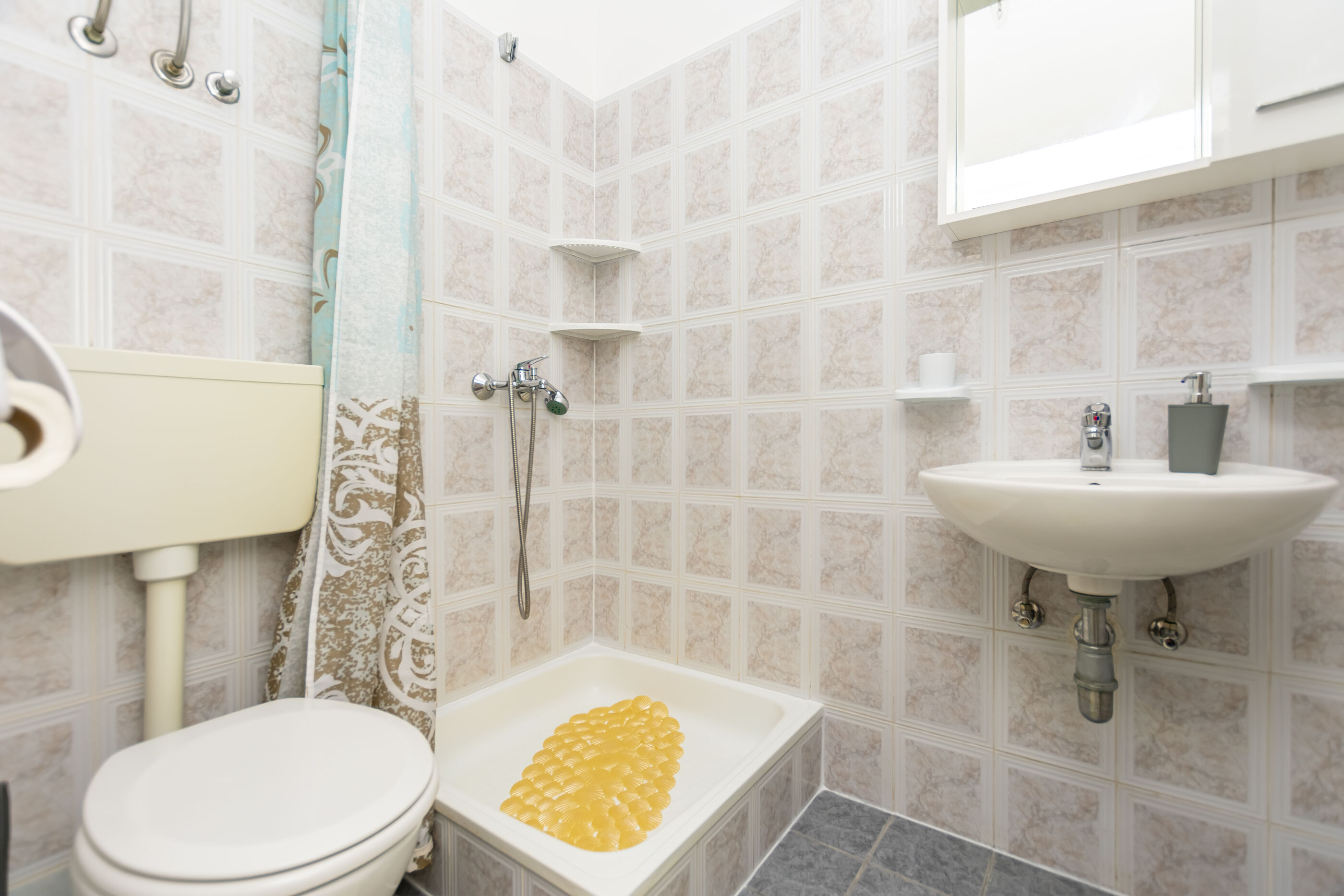 Apartments Nikola 95731-A1