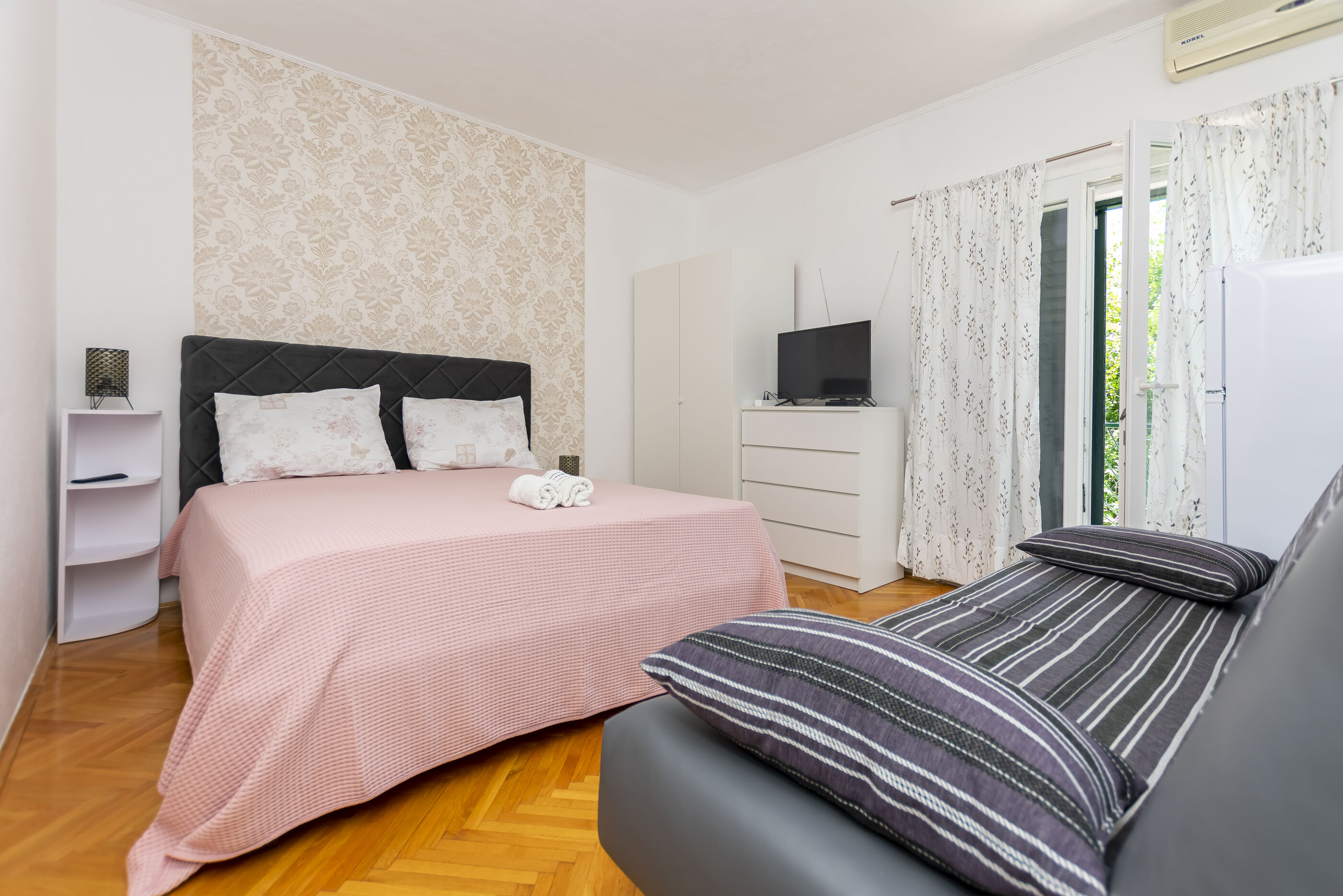 Apartments Nikola 95731-A2