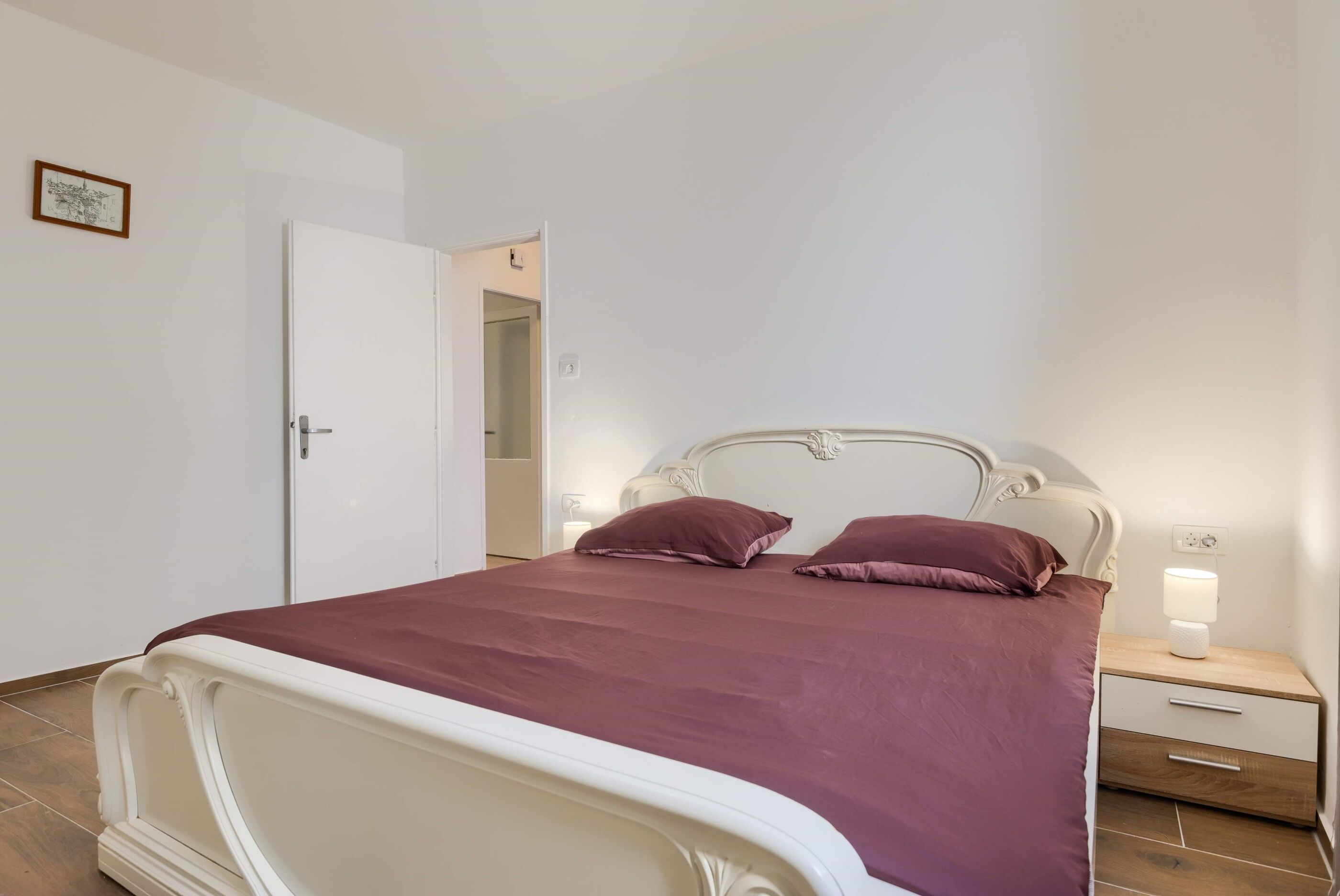 Apartment Mark 96491-A1