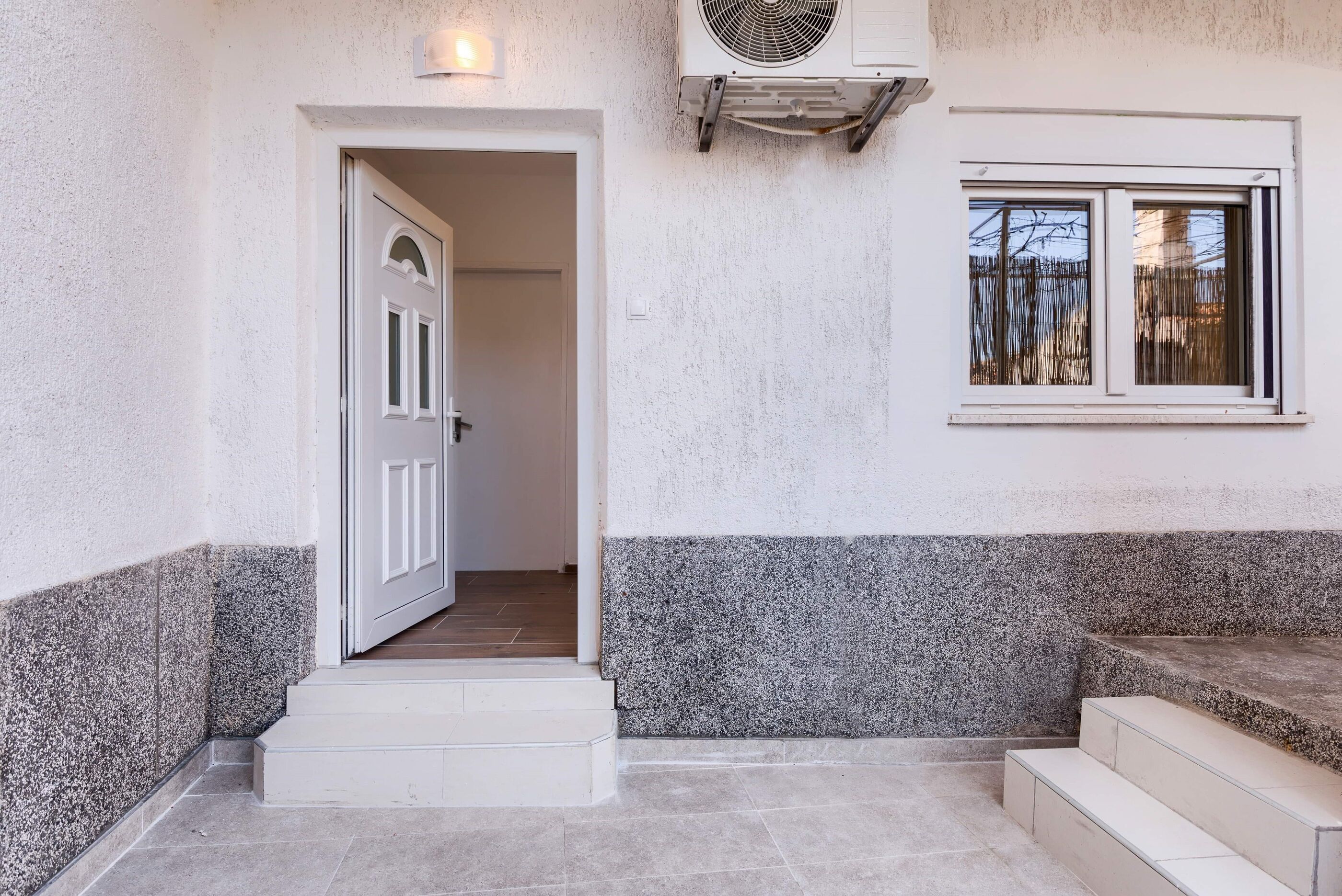 Apartment Mark 96491-A1