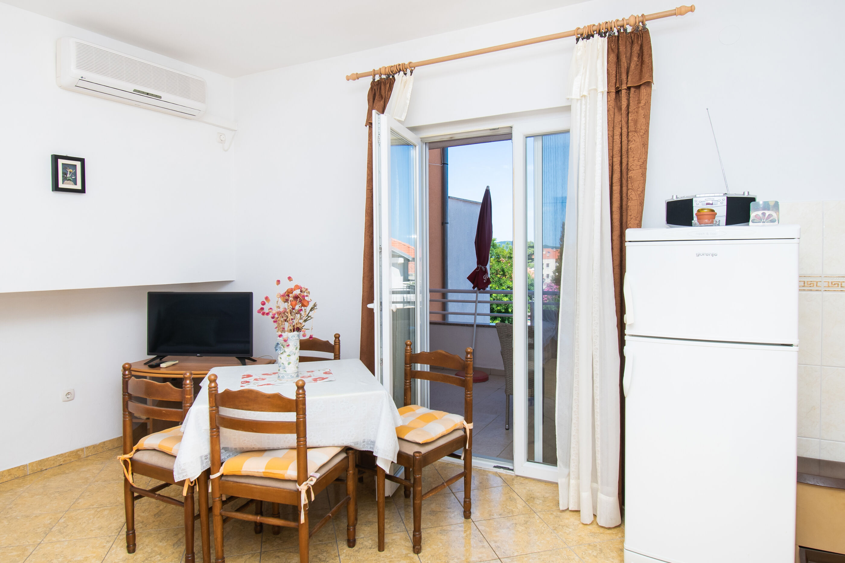 Apartments Čaće 37742-A2