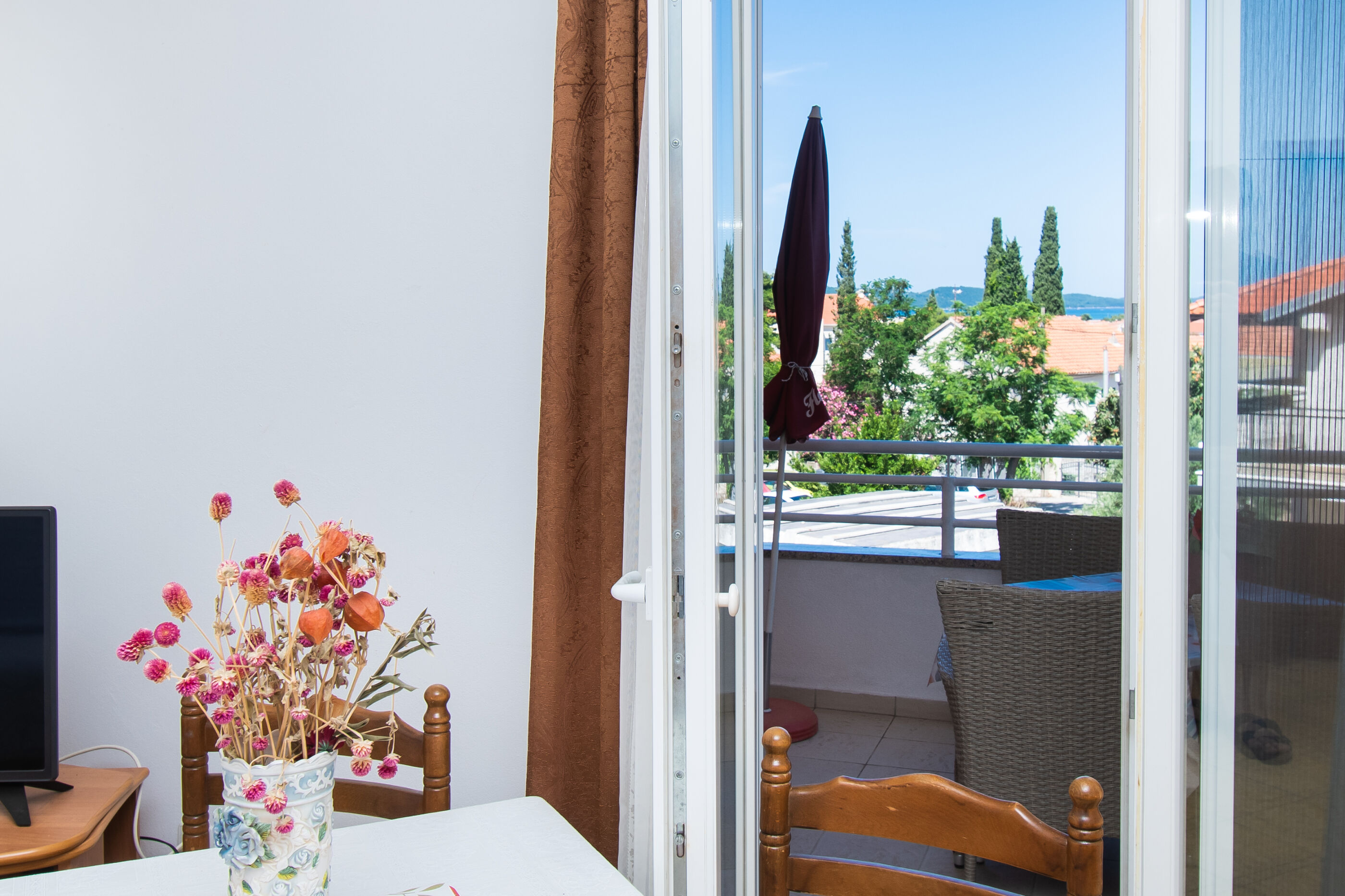 Apartments Čaće 37742-A2