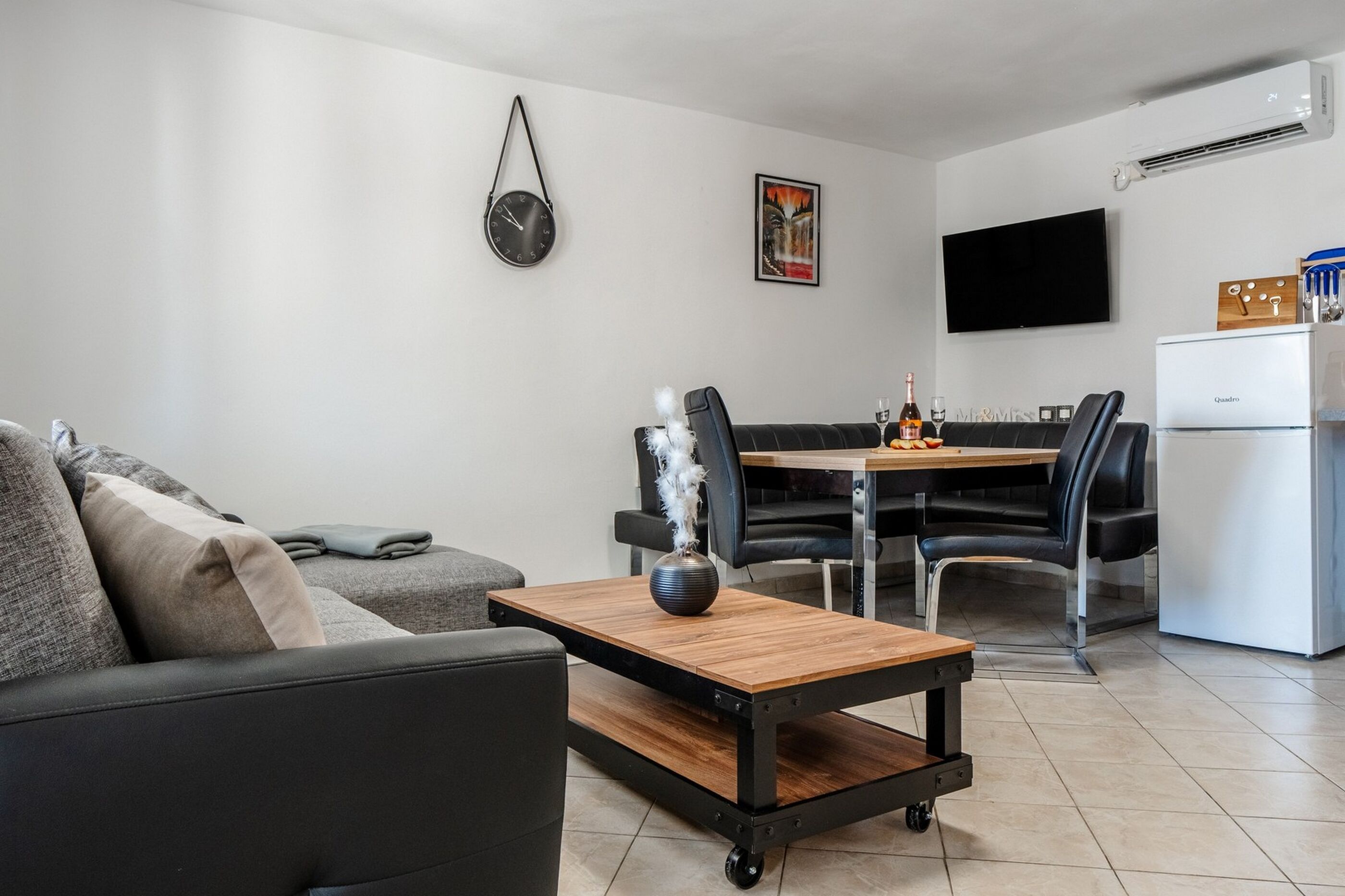Apartments Jurcevic 95857-A1