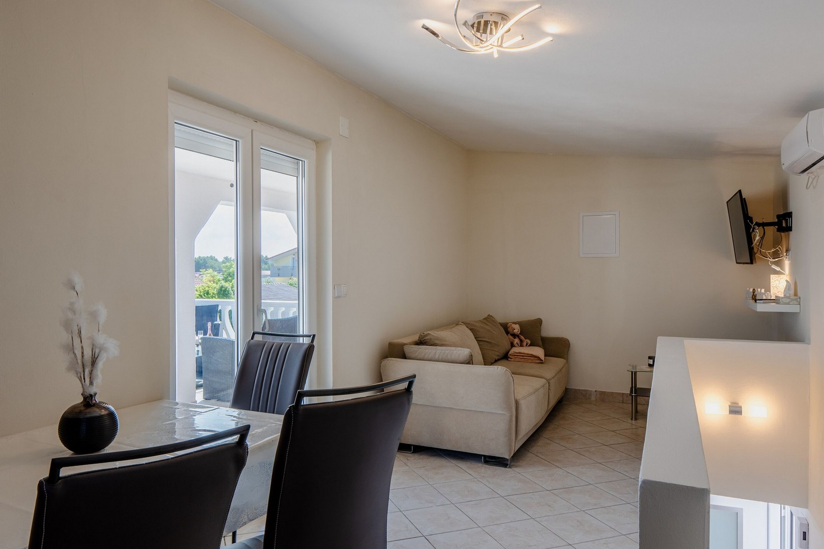 Apartments Jurcevic 95857-A2