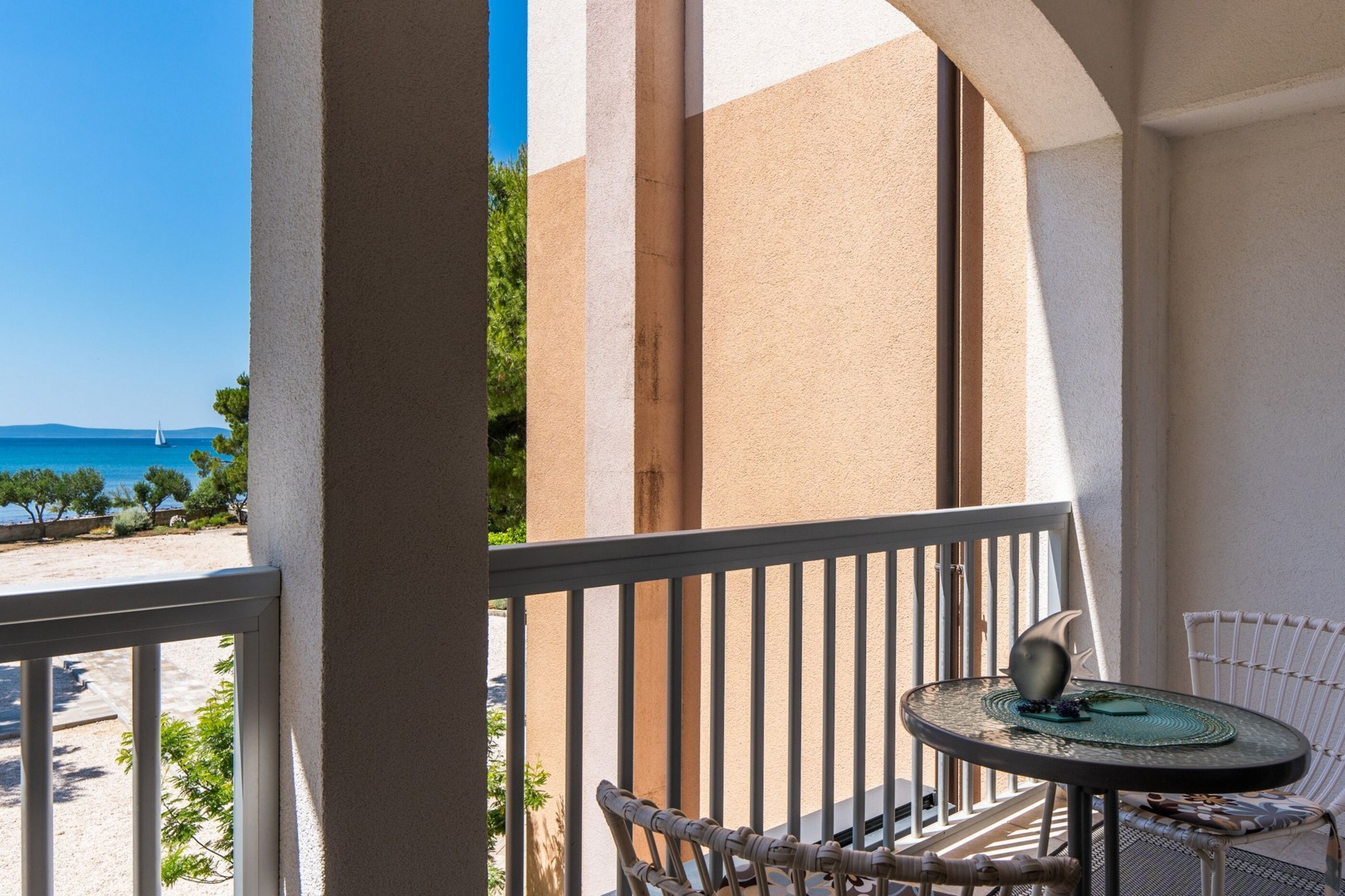 Apartments Sum mora 95858-A1