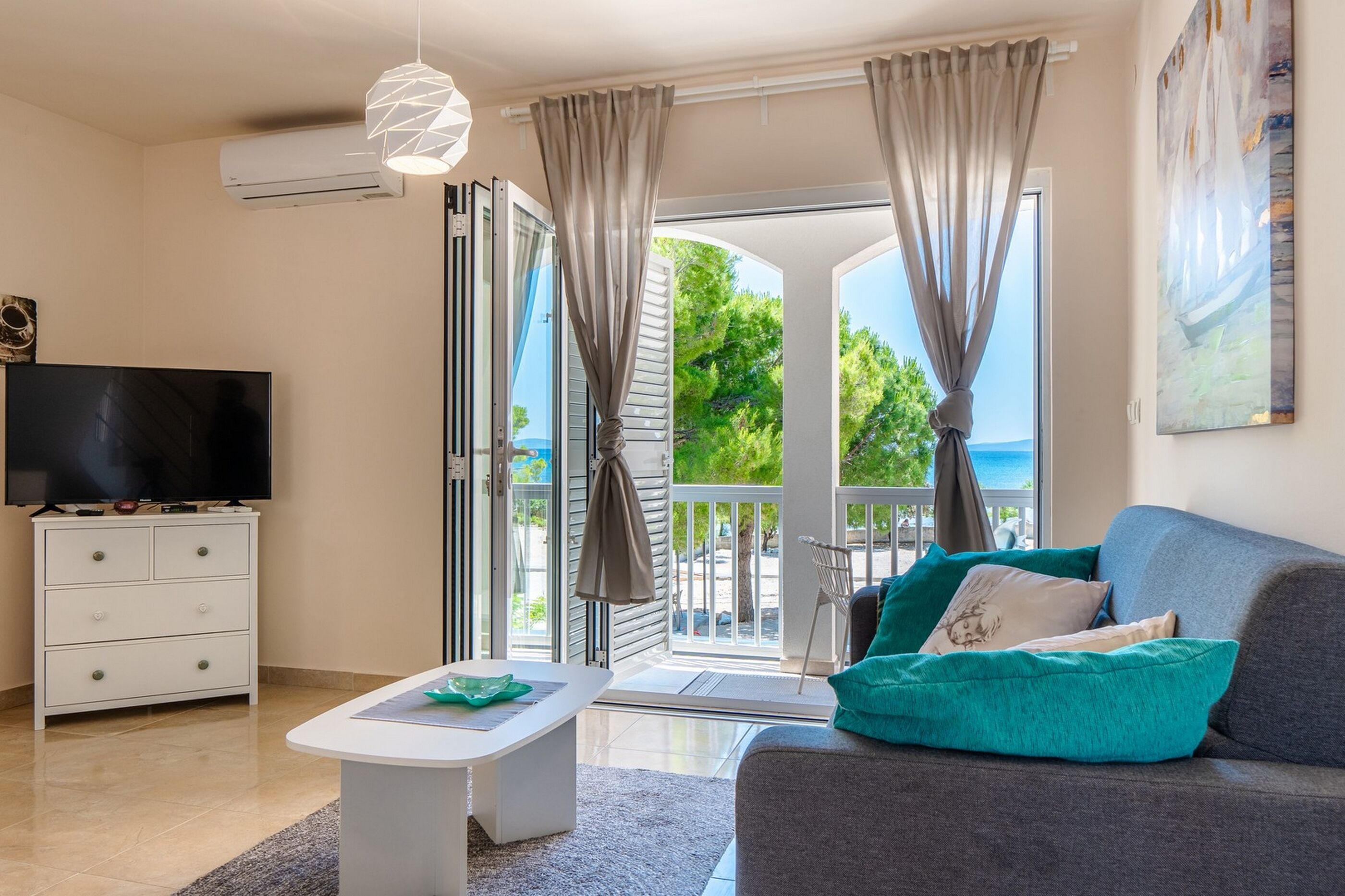 Apartments Sum mora 95858-A1