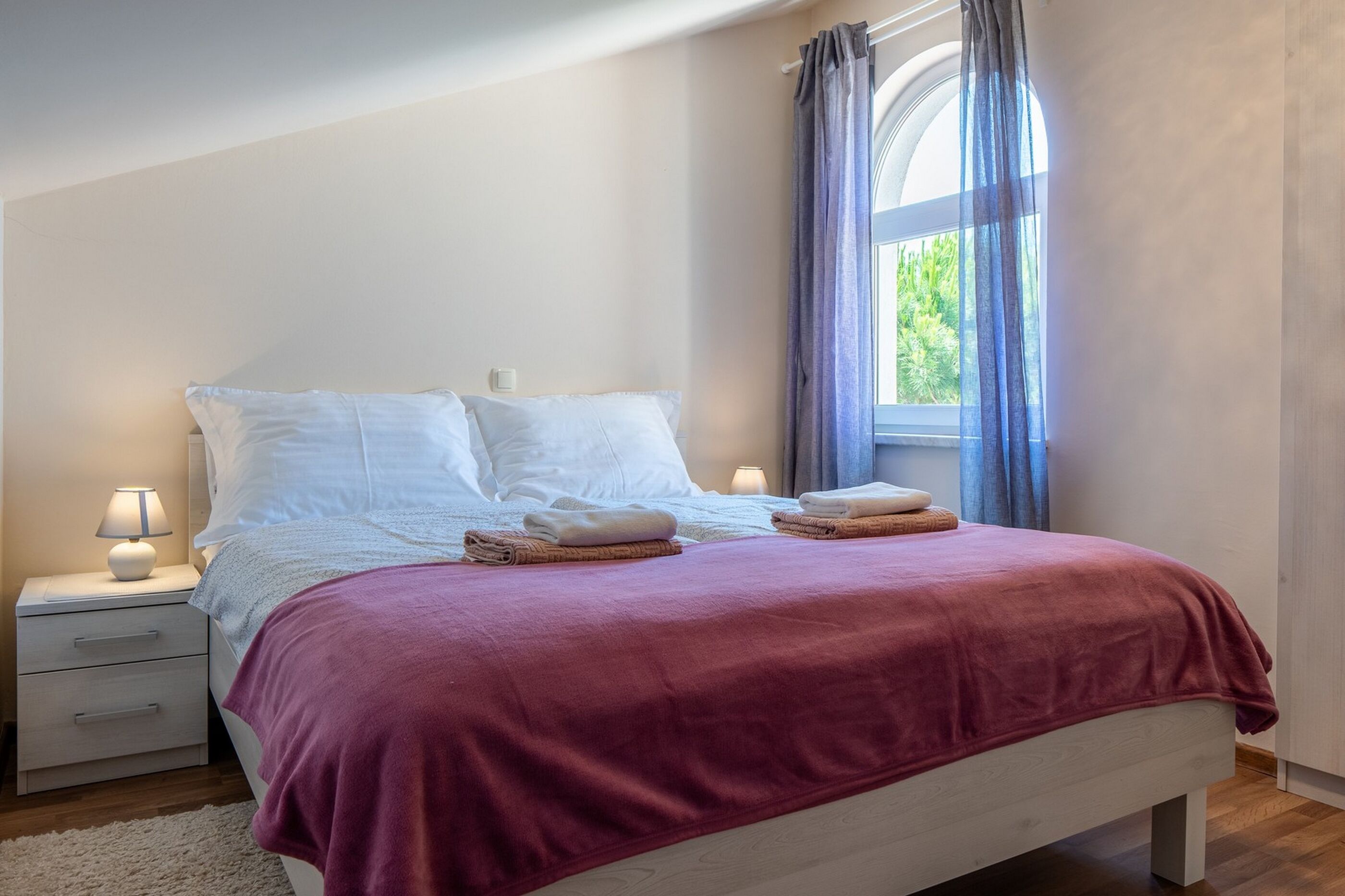 Apartments Sum mora 95858-A1