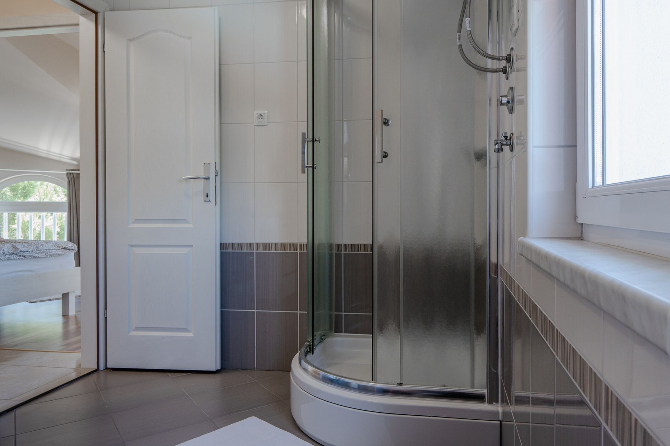 Apartments Sum mora 95858-A1